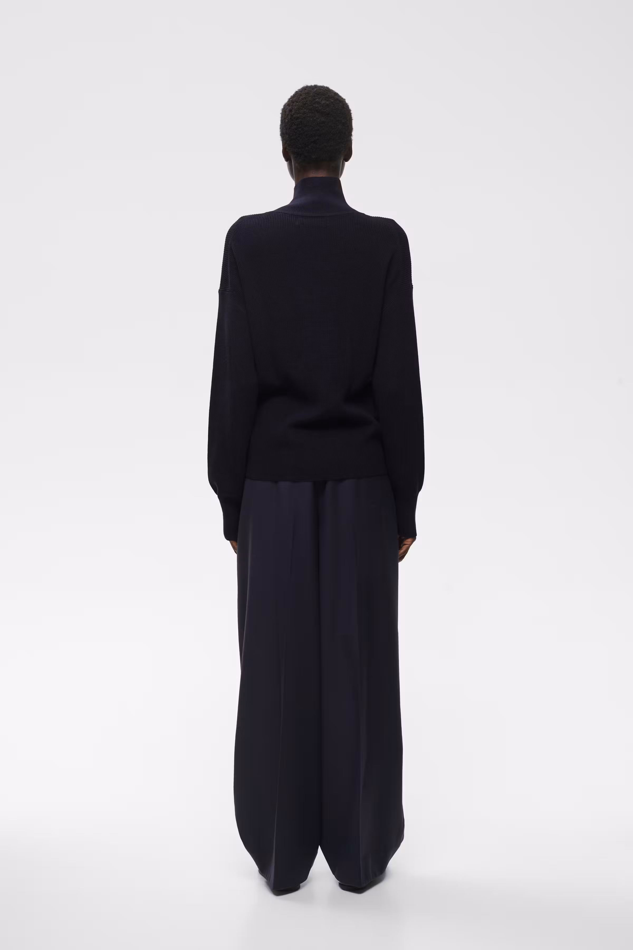 DonnieIW Cardigan LOOKBOOK BACK 30111441-300005