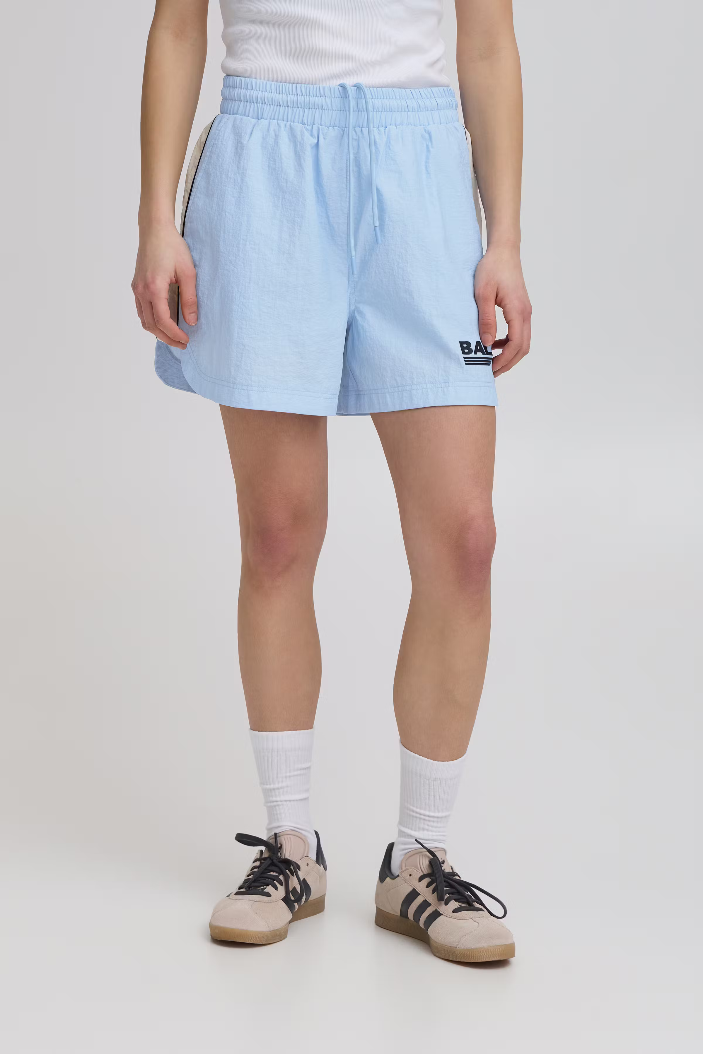 BASTELLA Shorts LOOKBOOK BACK 50405244-144214