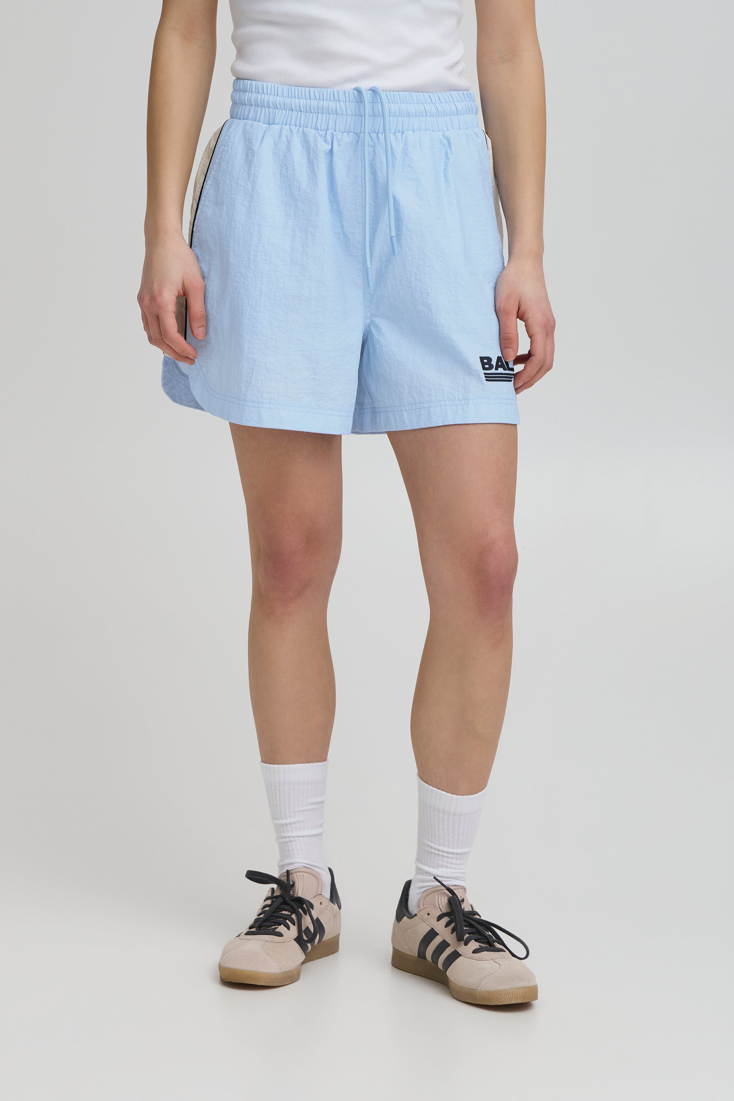 BASTELLA Shorts LOOKBOOK BACK 50405244-144214