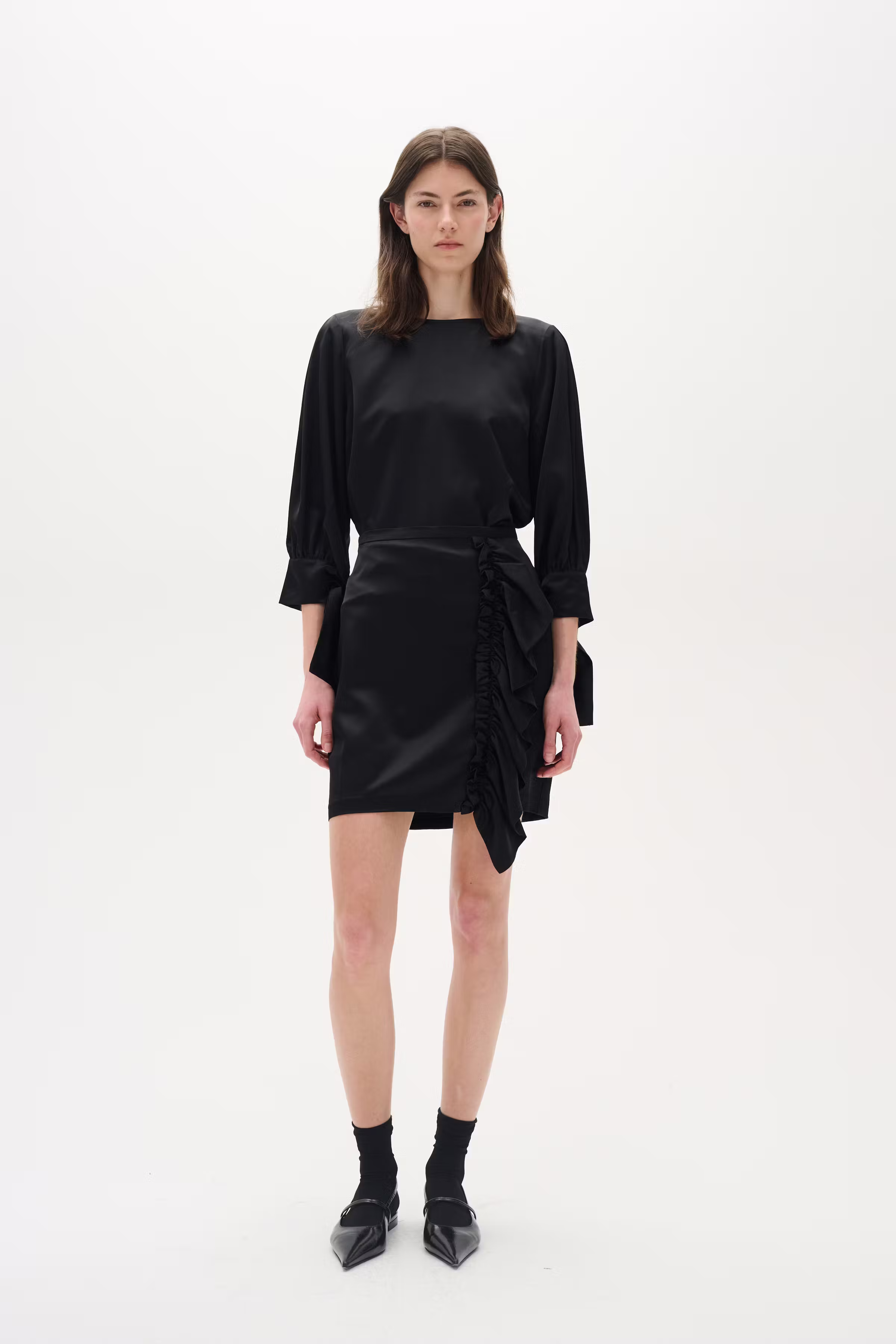 VienoIW Skirt LOOKBOOK FRONT 30109983-194008