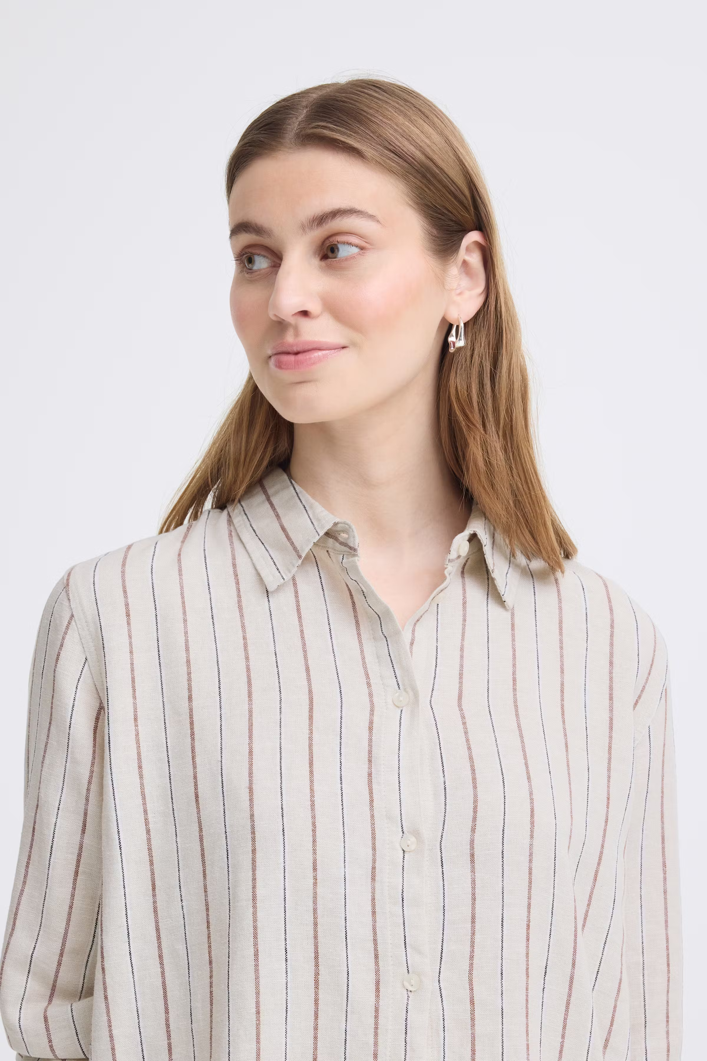 IHLINNO Langermet skjorte LOOKBOOK DETAIL 20122920-900005560