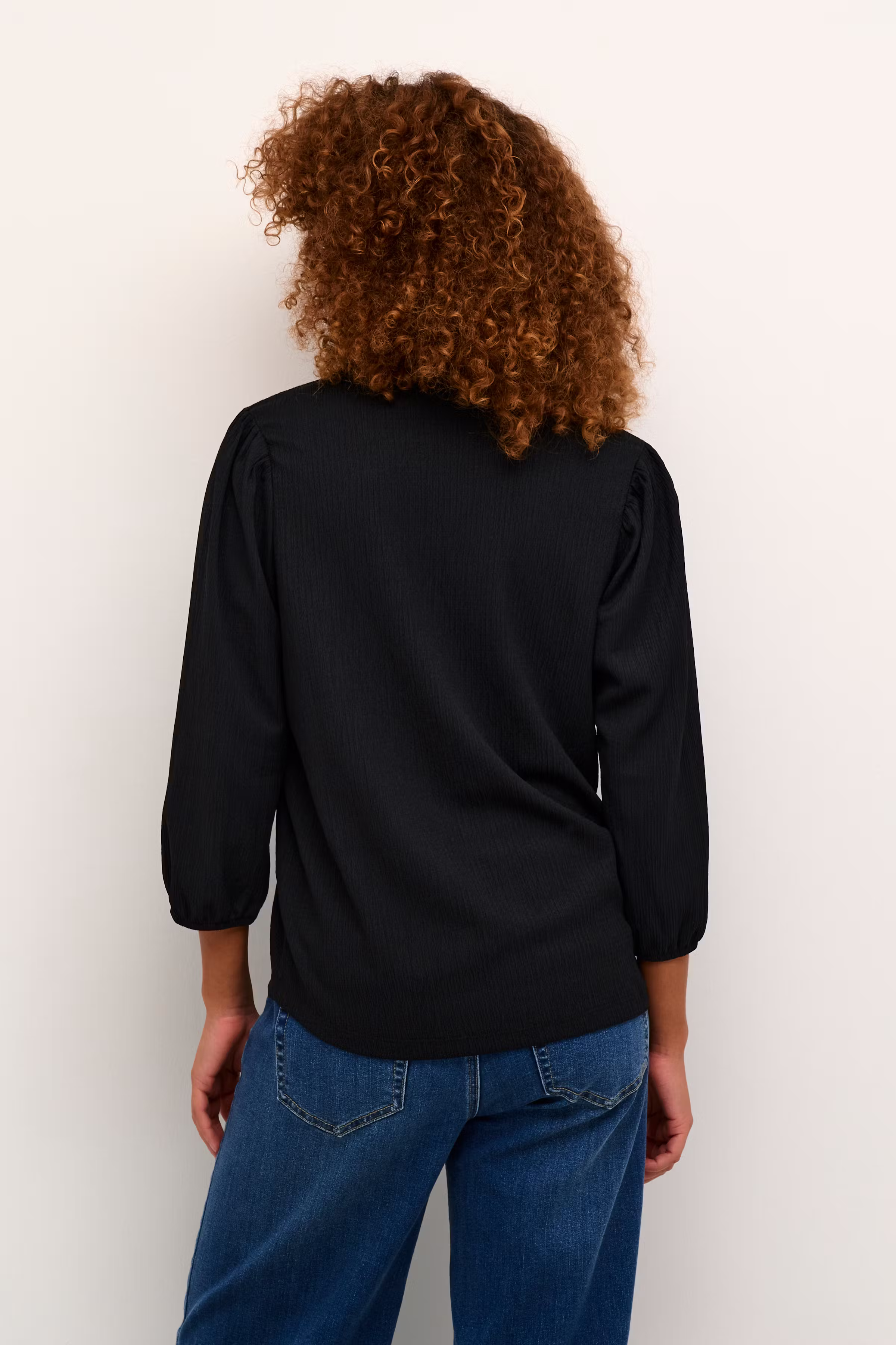 KAkatrine Blouse LOOKBOOK BACK 10508859-100121