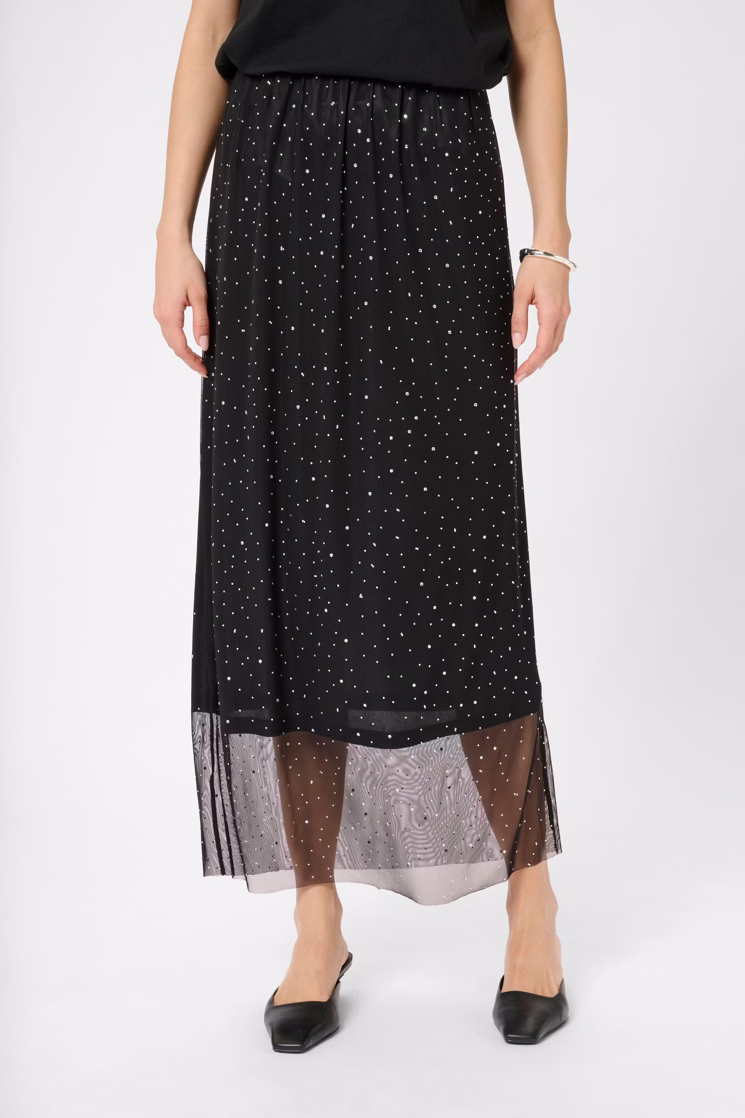 KAstinna Skjørt LOOKBOOK FRONT 10510856-106822