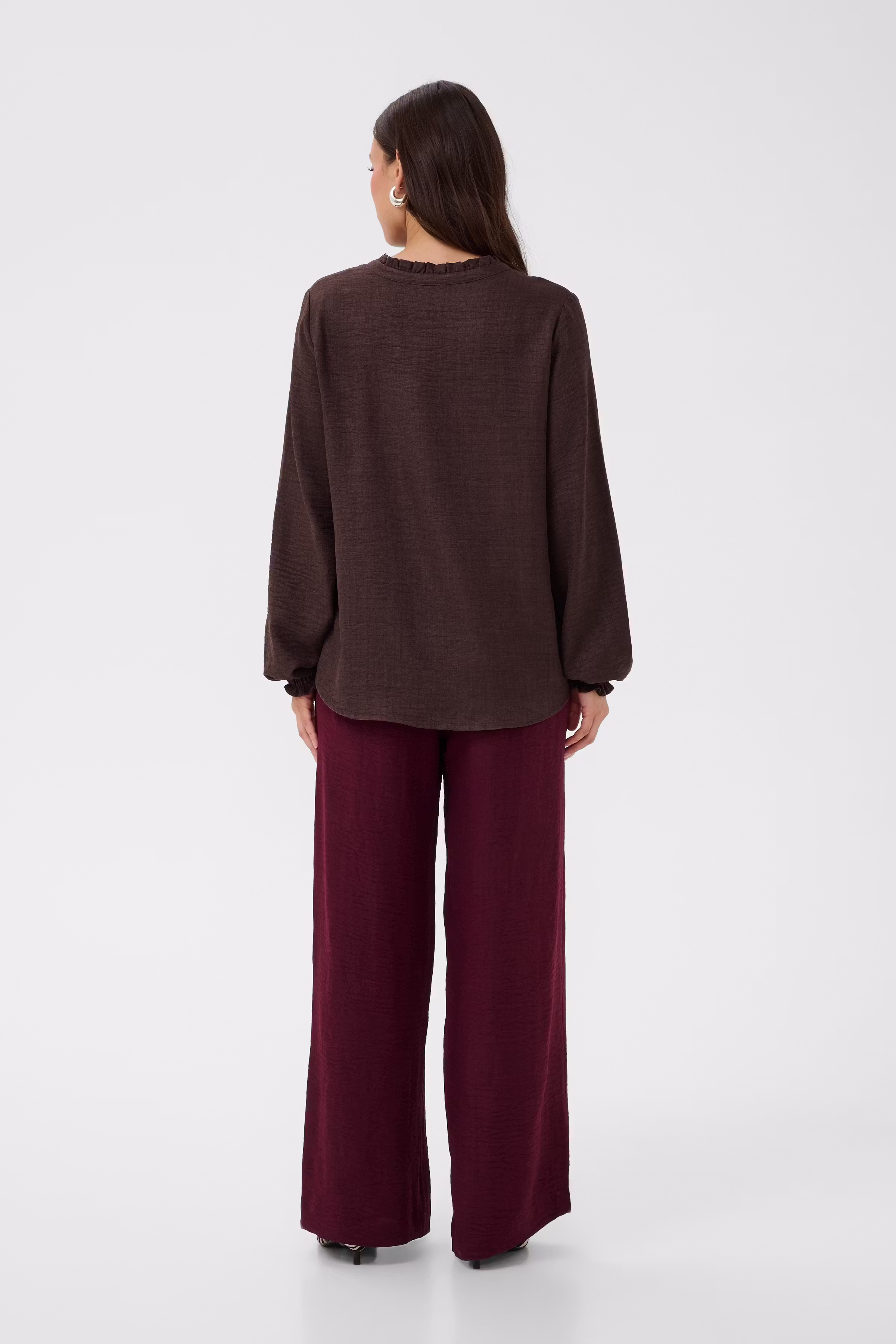 BPoda Blouse LOOKBOOK BACK 40200075-1911111