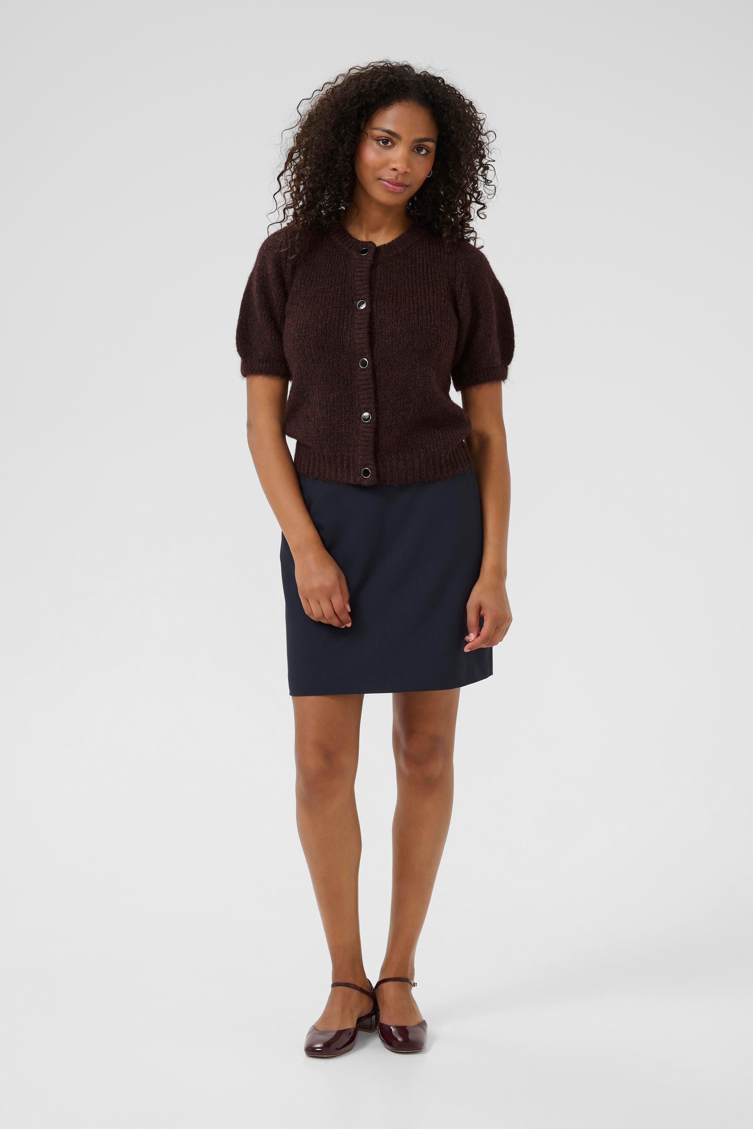 KAemilie Cardigan LOOKBOOK FRONT 10510296-191619