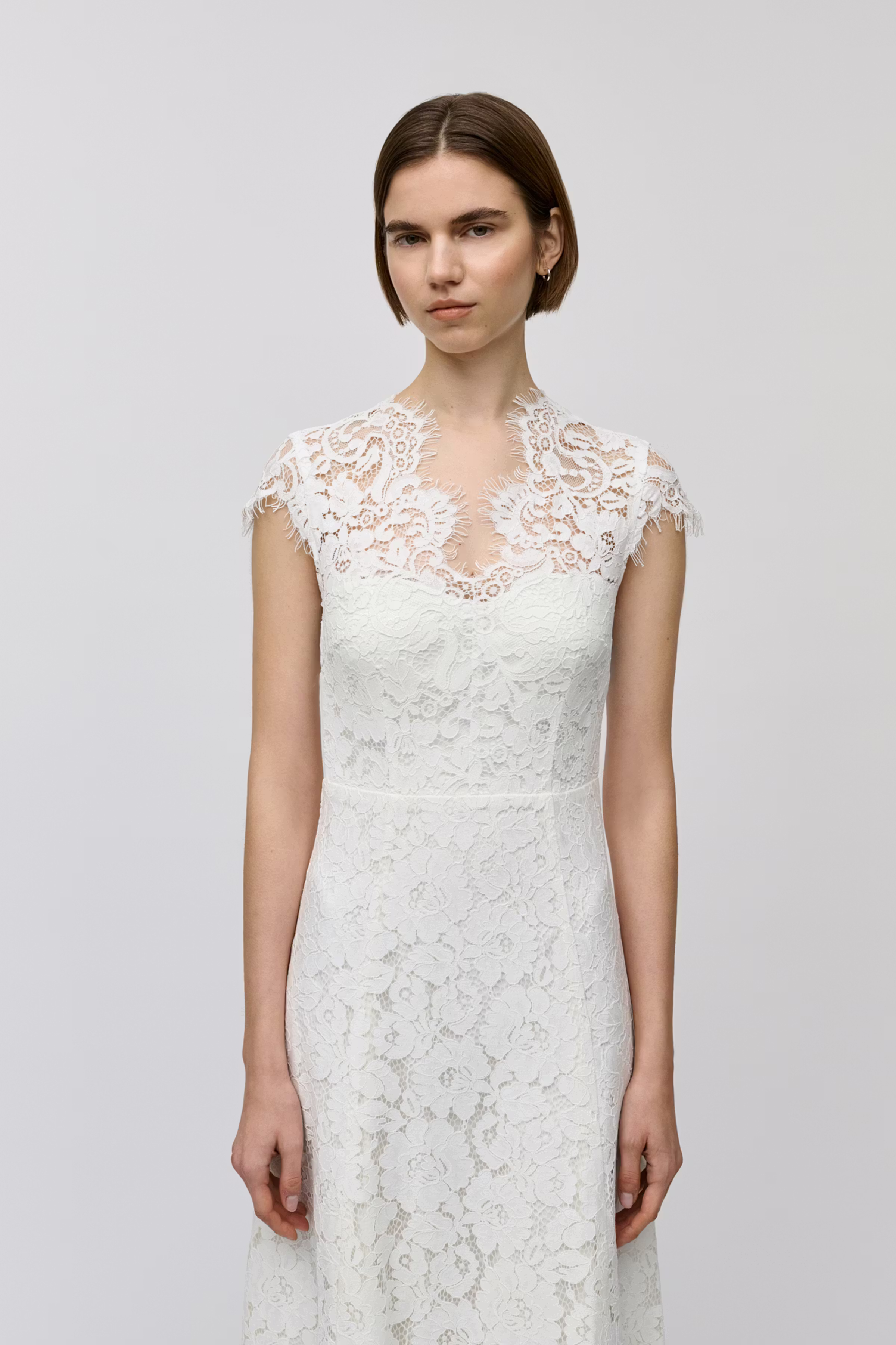 DANIELLA Dress LOOKBOOK FRONT 30600734-WH010