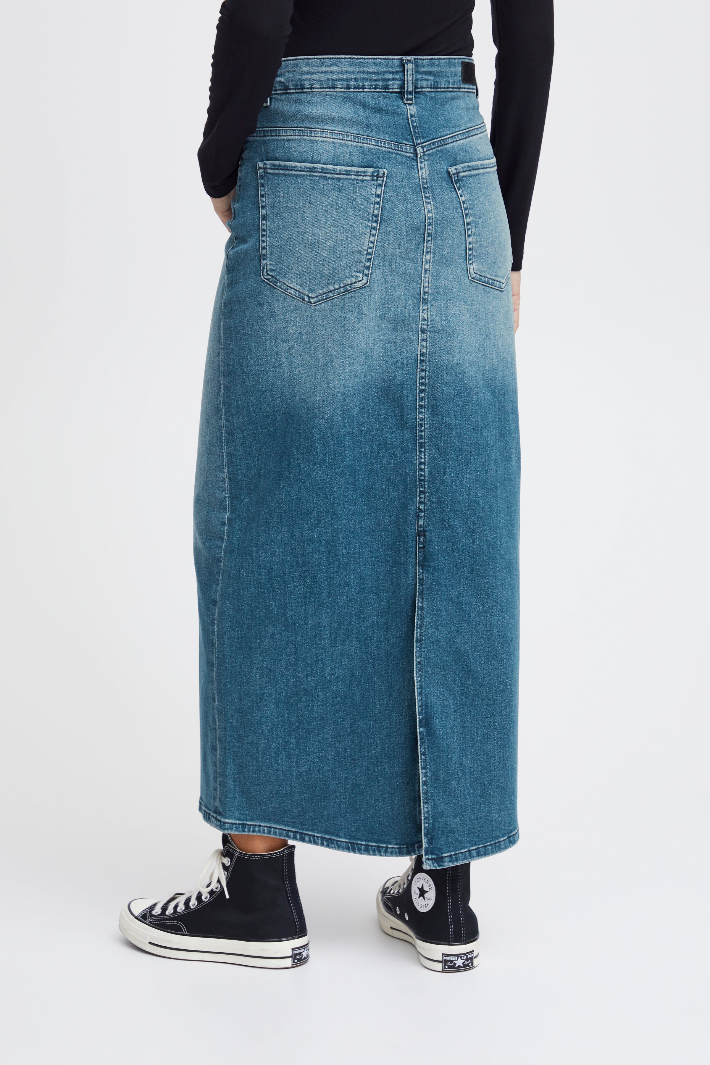 IHTWIGGY Rock LOOKBOOK BACK 20121394-200339