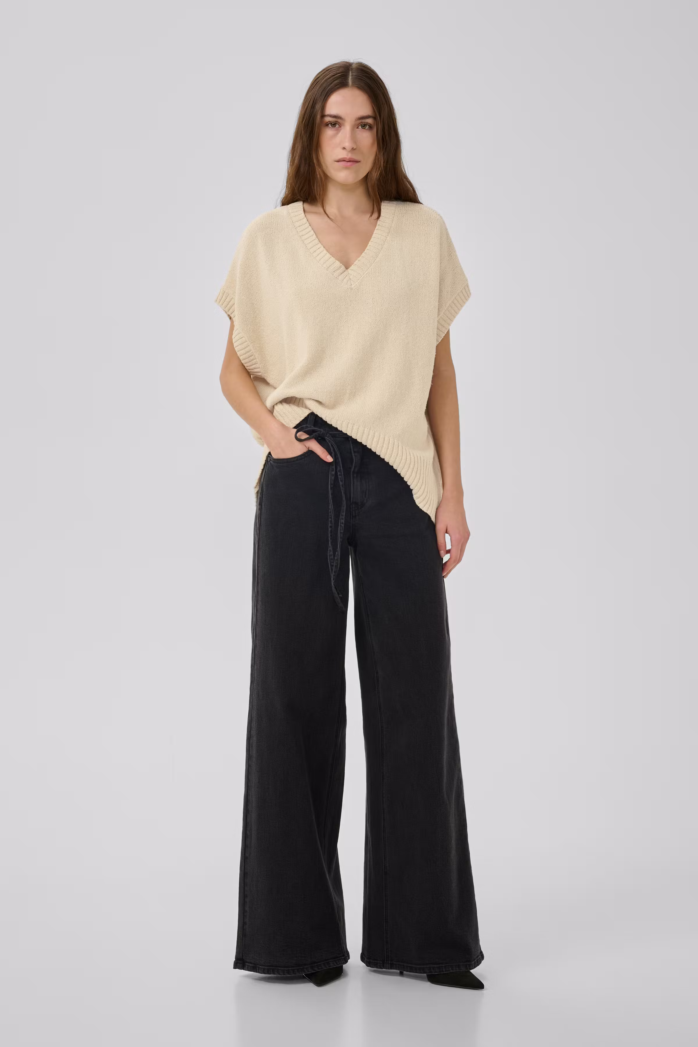 MWDiva Väst LOOKBOOK FRONT 10705514-131105