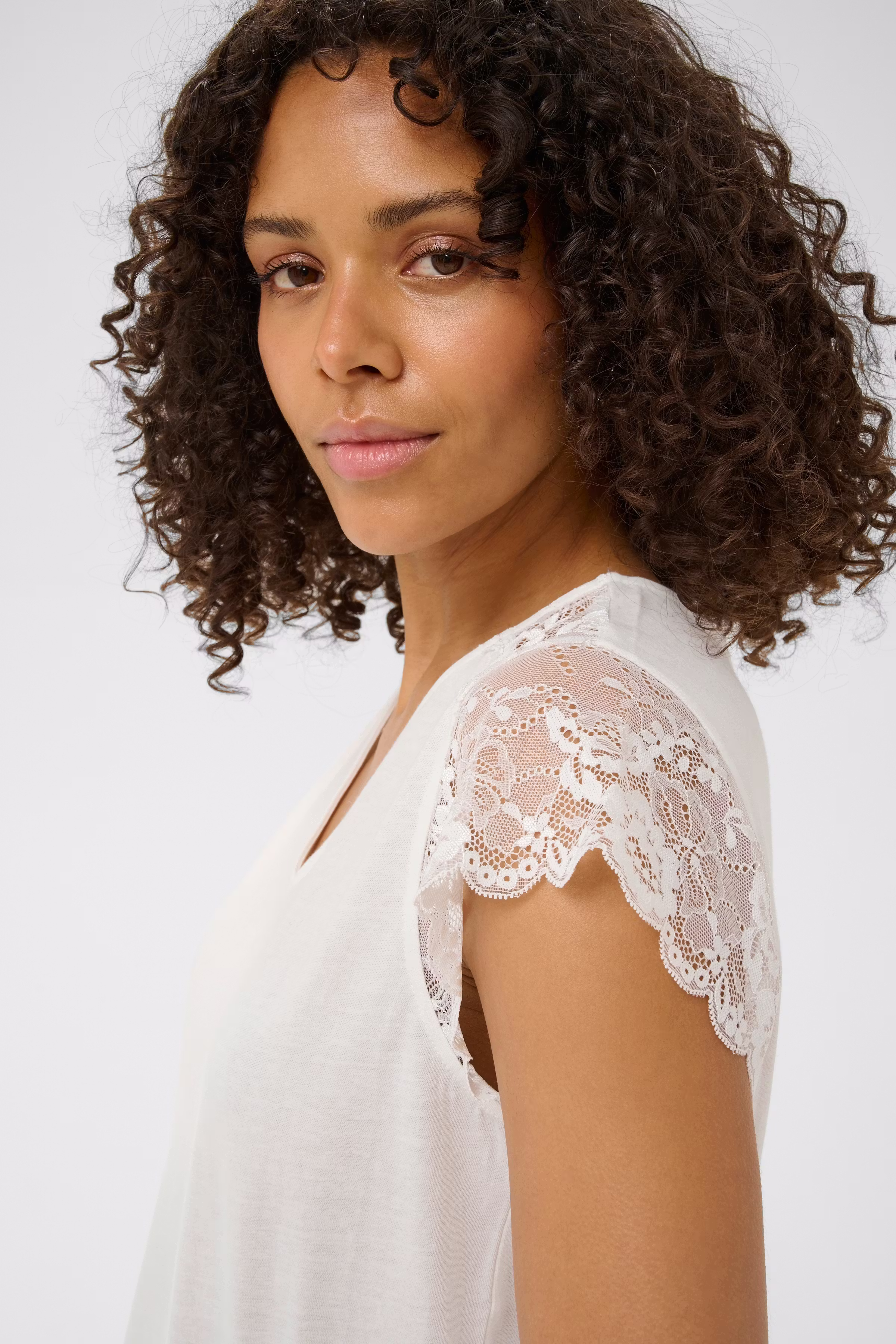 KAolive T-shirt LOOKBOOK DETAIL 10512395-110602