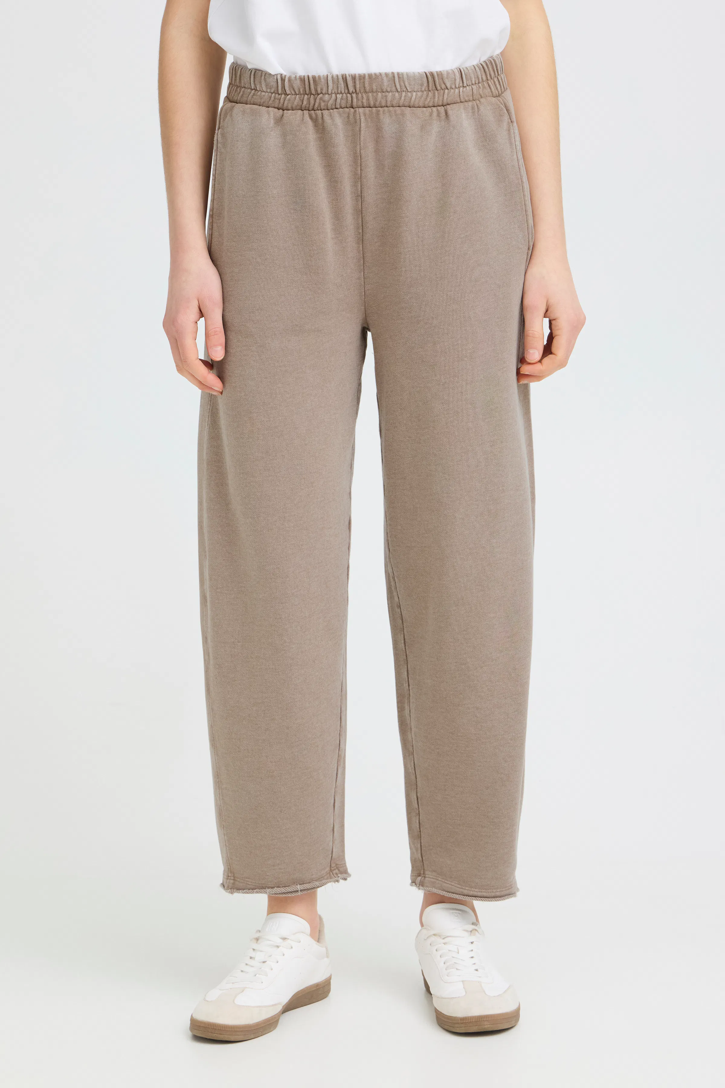 FRSERAFINA Bukser LOOKBOOK FRONT 20617665-170807