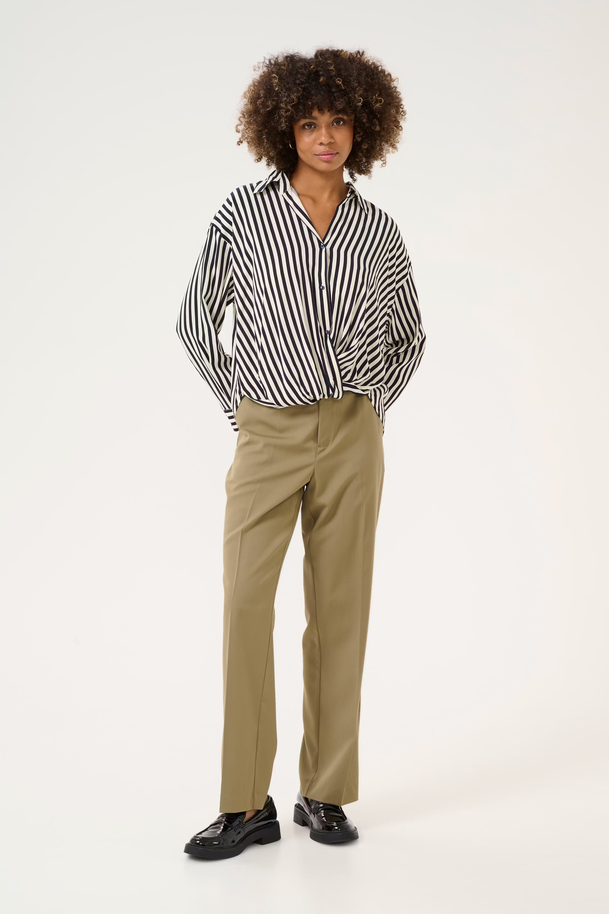 CUdenia Skjorte LOOKBOOK FRONT 50111512-107051