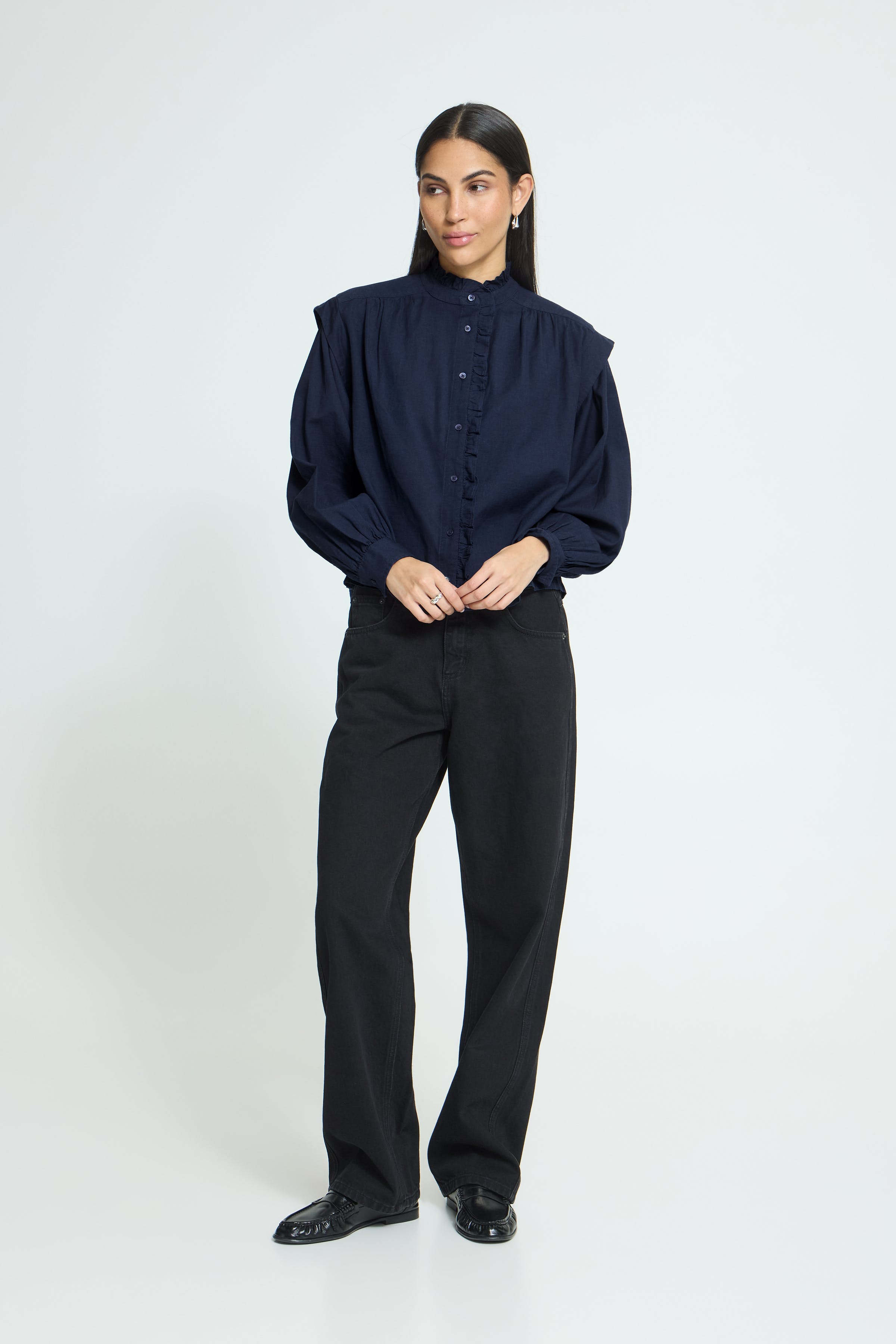 IHGINOLA Hemd LOOKBOOK FRONT 20127265-193831