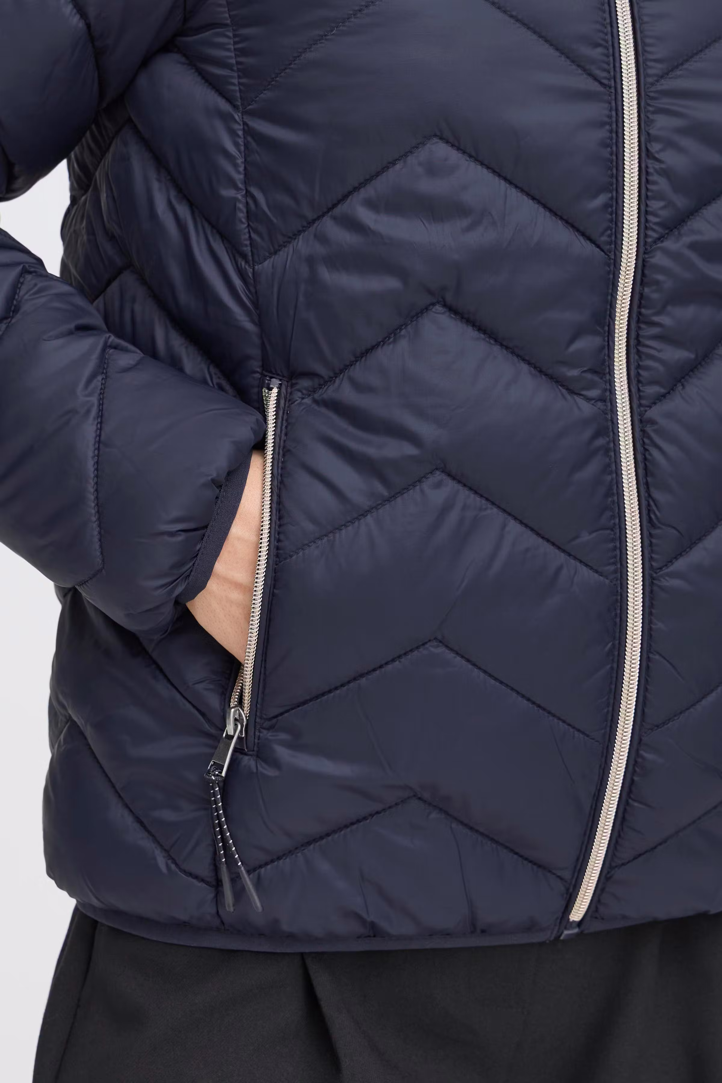 FRPADMA Yttertøy LOOKBOOK DETAIL 20610720-193924