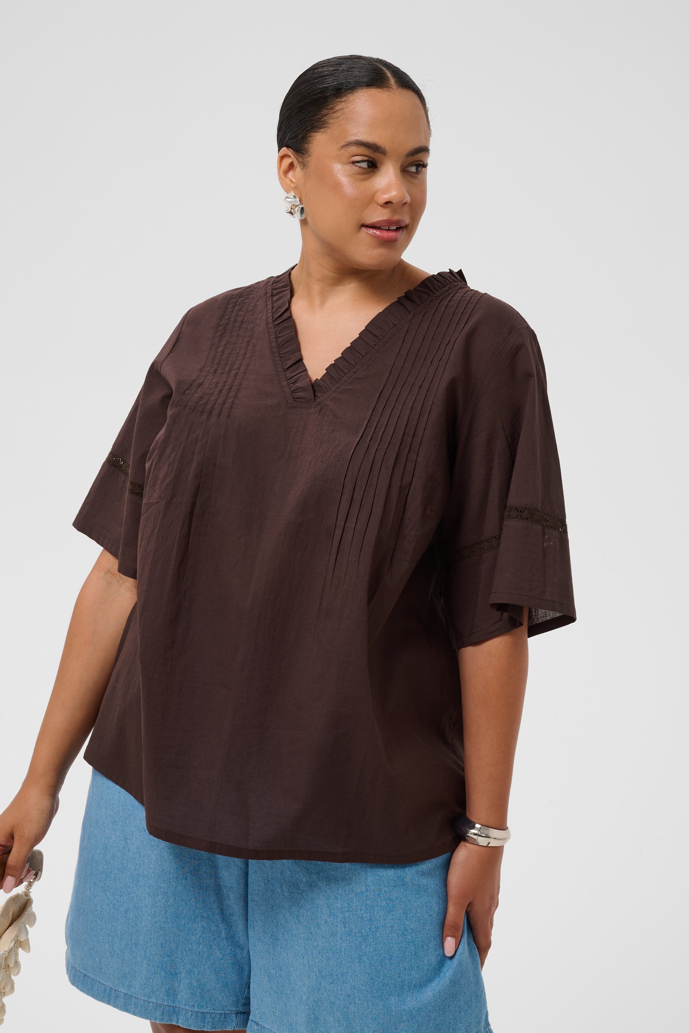 KCvaleria Blouse LOOKBOOK FRONT 10584494-190915