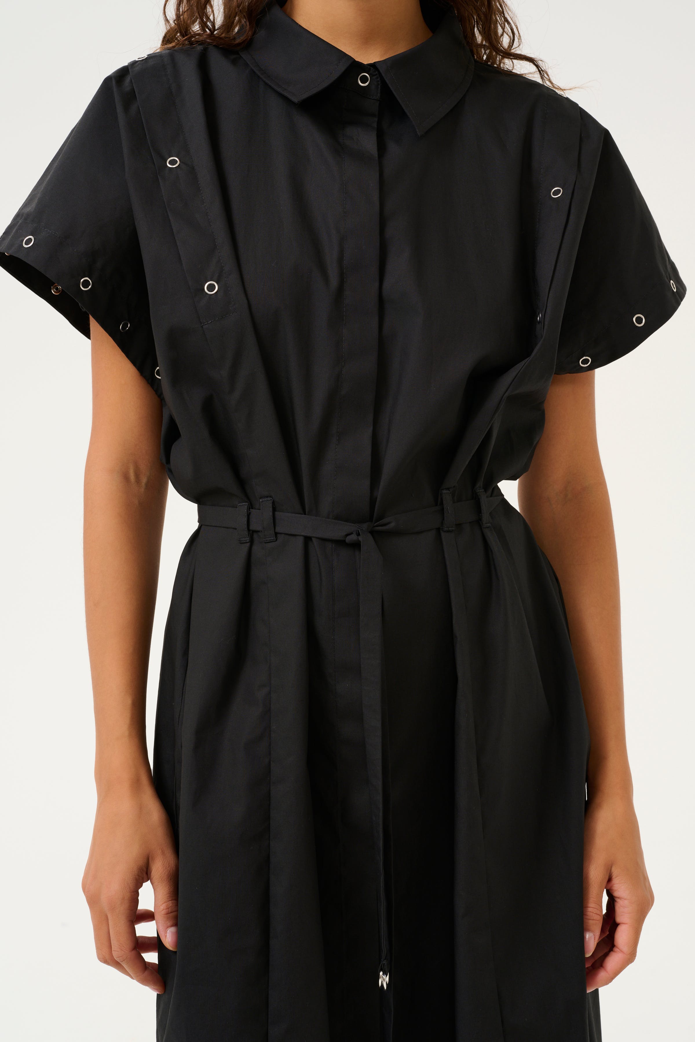 KBVicky Dress LOOKBOOK DETAIL 10105485-194008