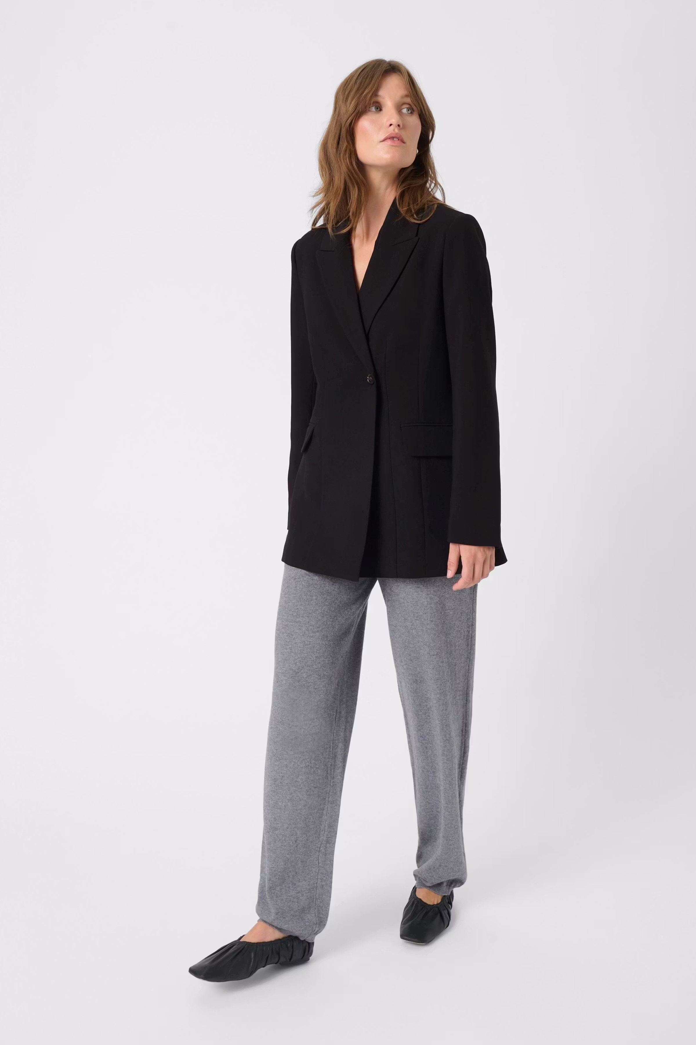 SLCorinne Blazer LOOKBOOK FRONT 30406378-194008