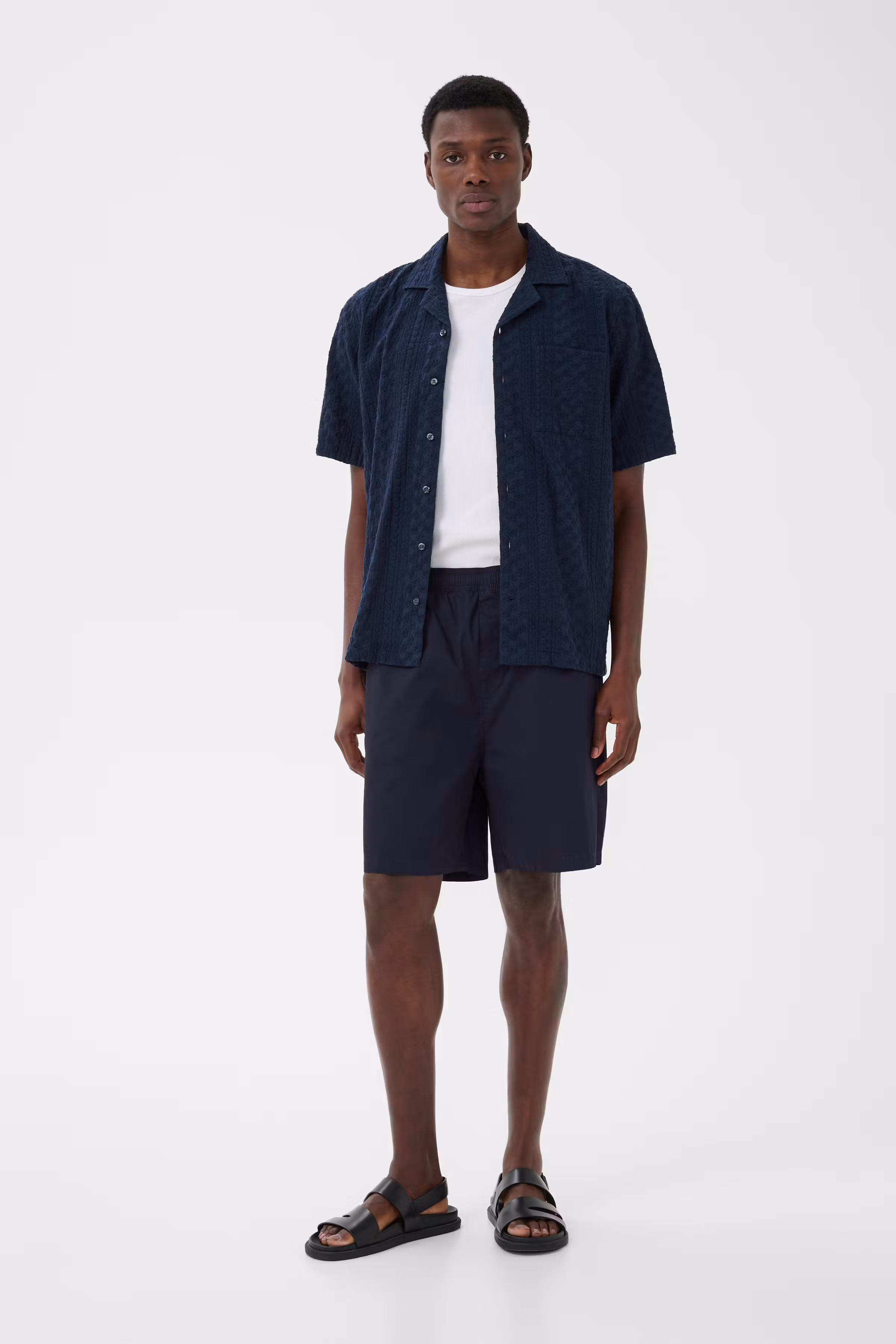 MANoram Shorts LOOKBOOK FRONT 30209170-194011