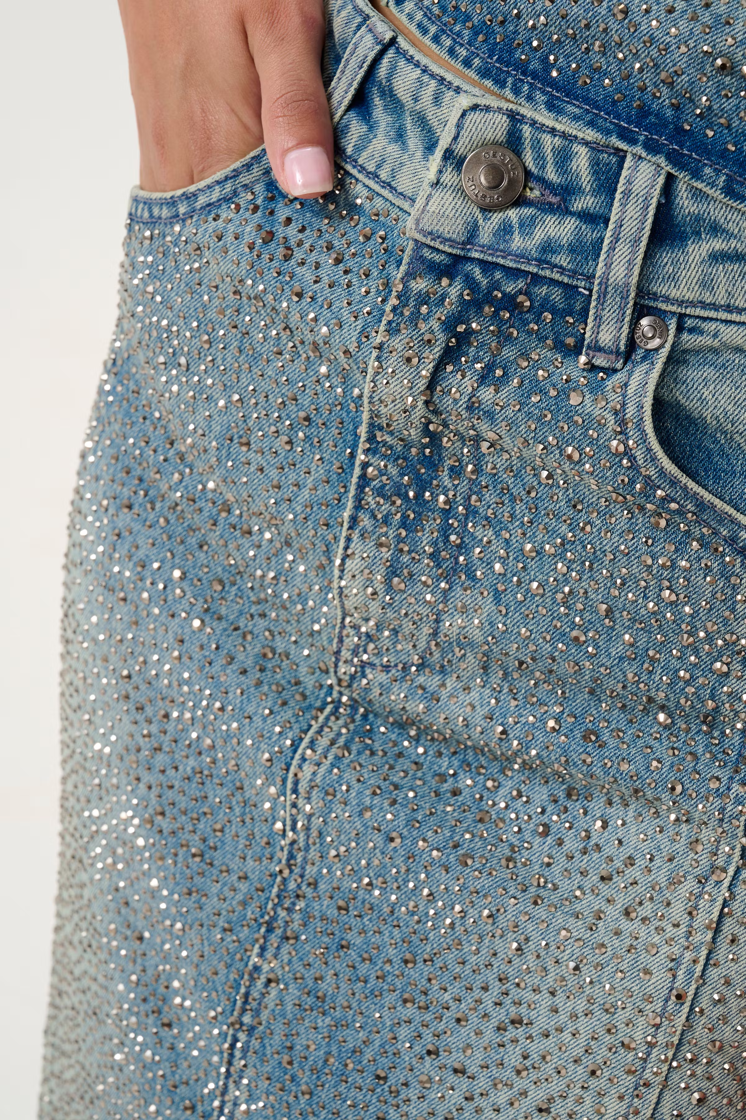 GZzorah Rock LOOKBOOK DETAIL 10910079-104609