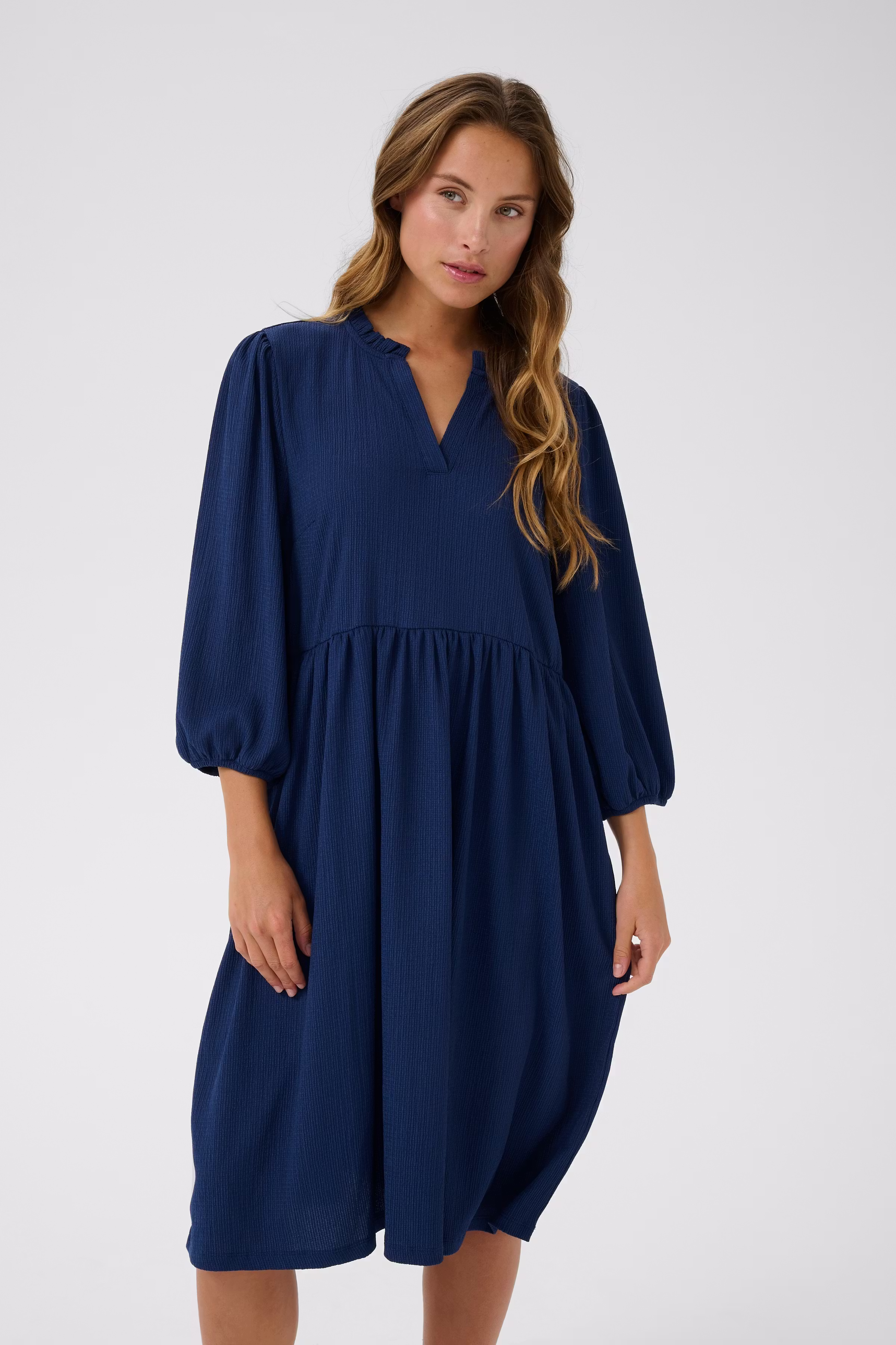 KAmolly Kjole LOOKBOOK FRONT 10510396-193940