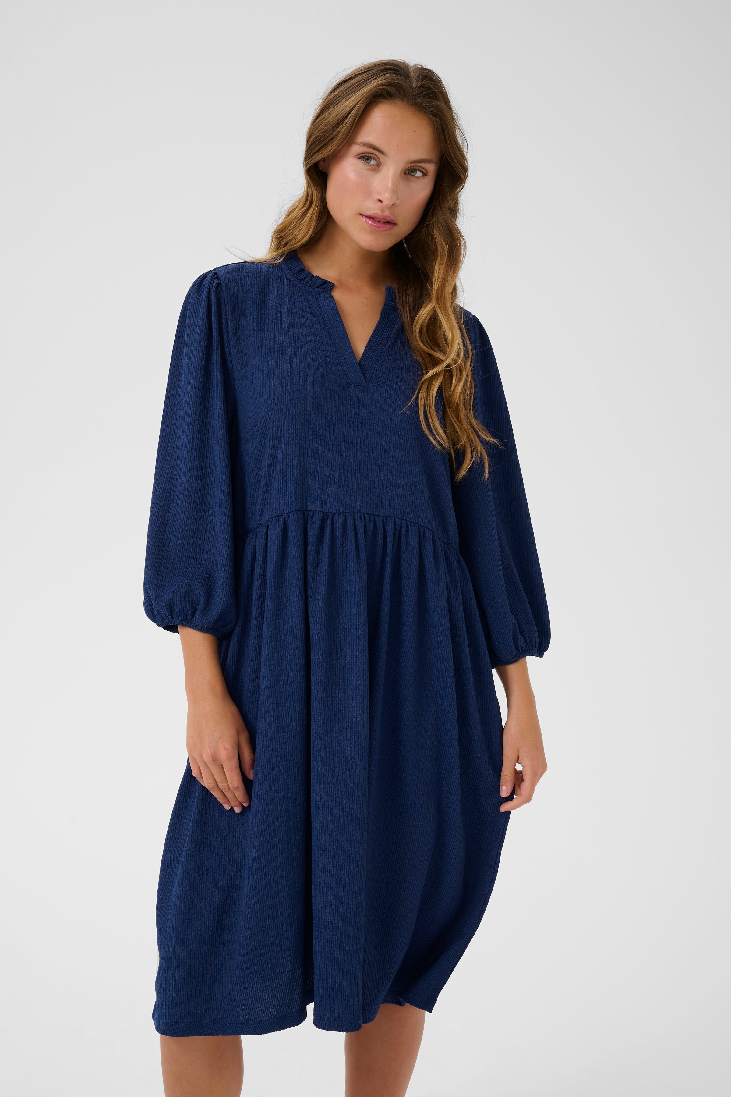 KAmolly Klänning LOOKBOOK FRONT 10510396-193940