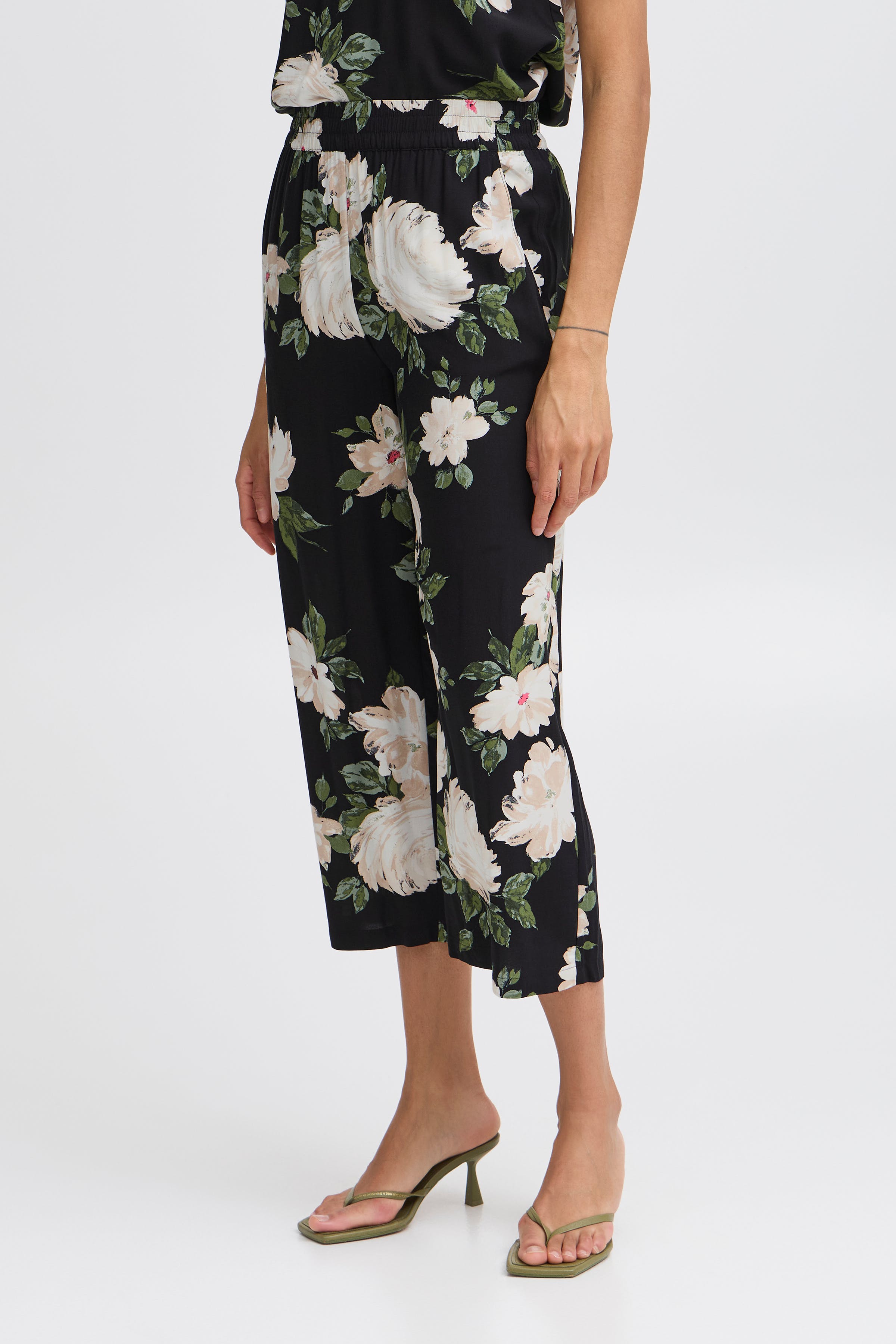 BYMMJOELLA Broek LOOKBOOK FRONT 20811296-204595