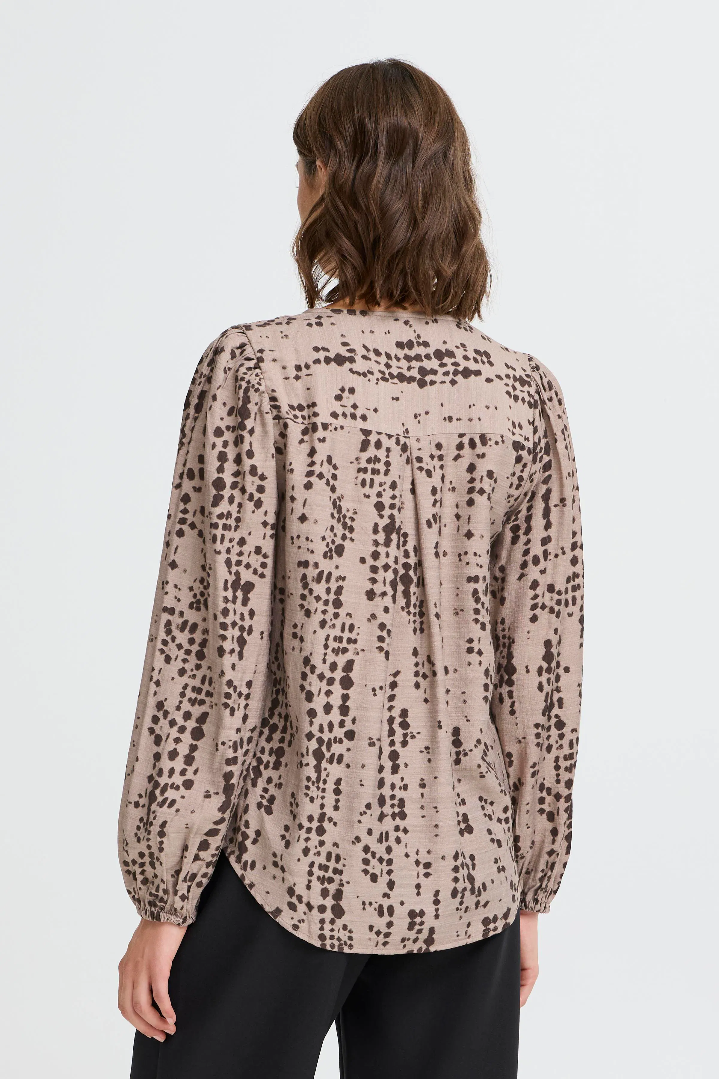 FRARIANA Blus LOOKBOOK BACK 20614542-900004877