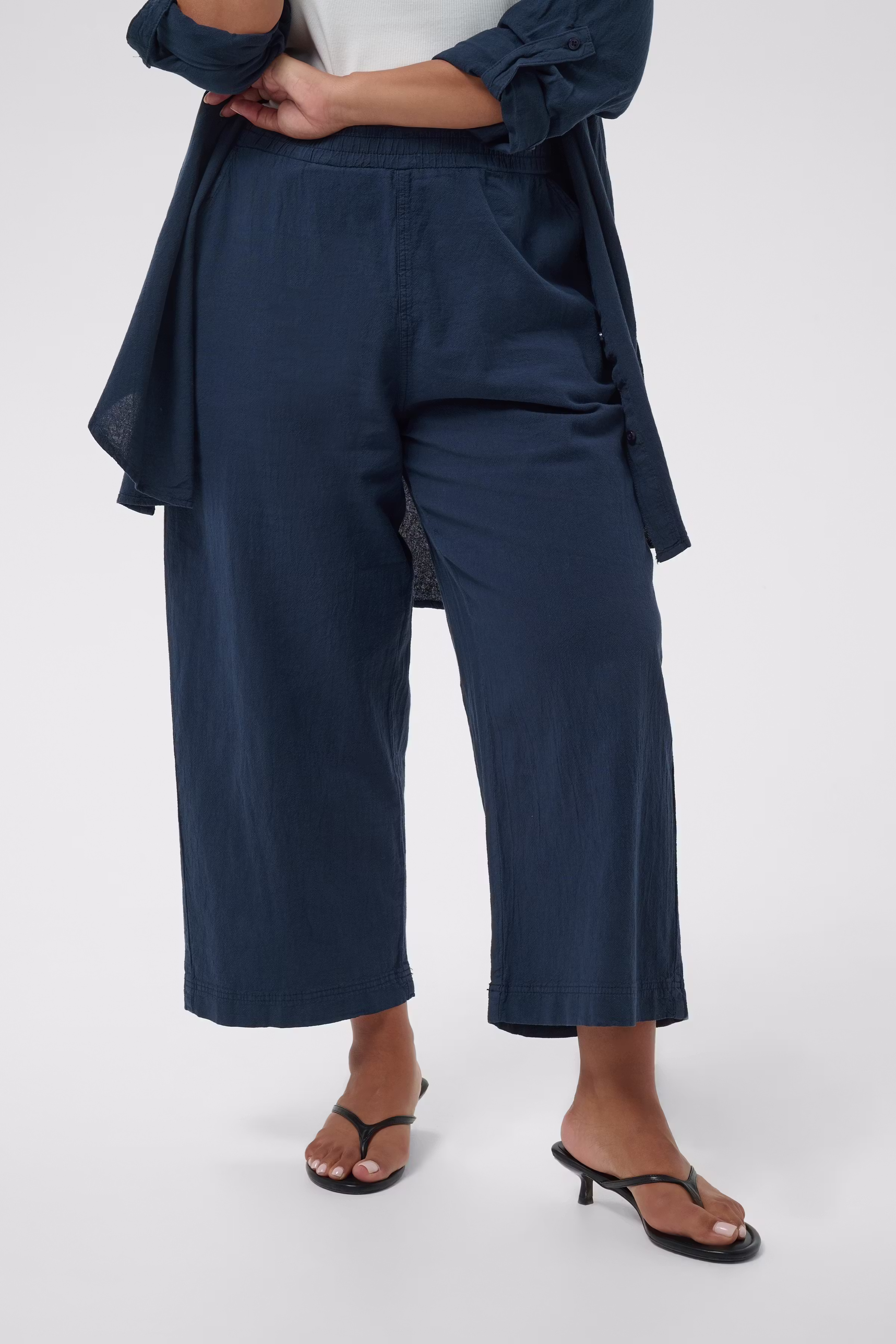 KCnana Culotte Trousers LOOKBOOK FRONT 10581488-194020