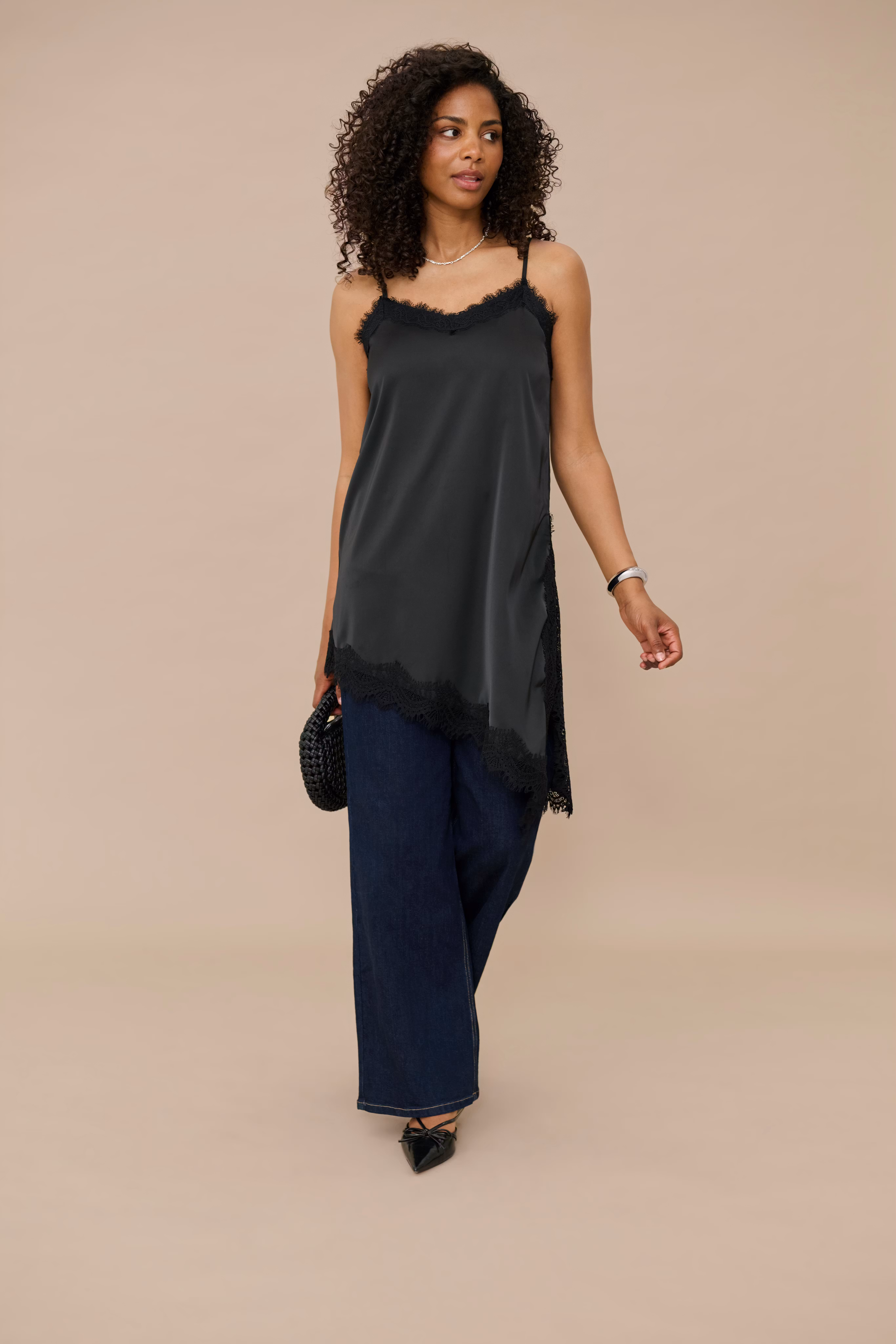 KAmiala Bluse LOCATION NONE 10512587-100121
