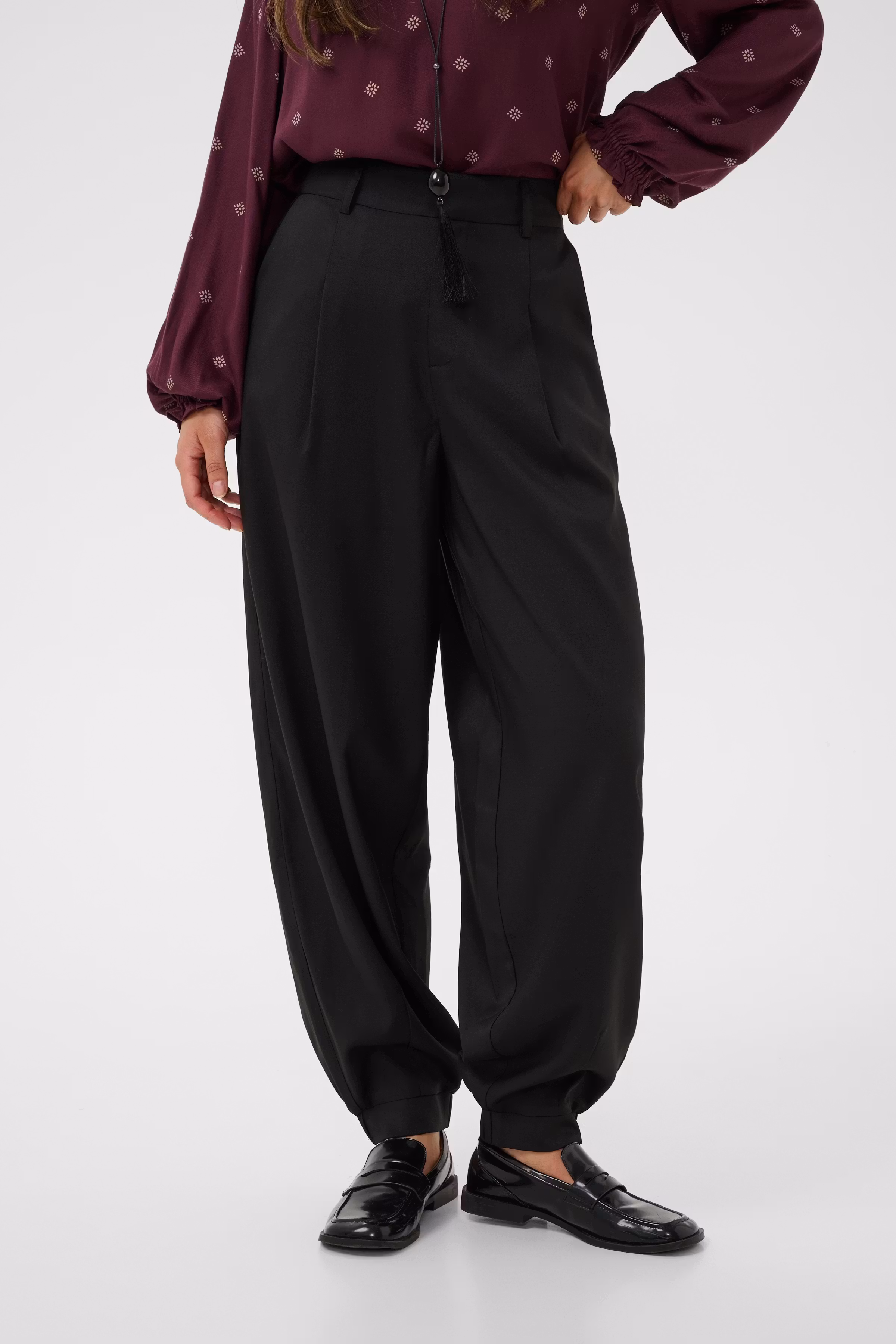 BPelisa Trousers LOOKBOOK FRONT 40200212-100121