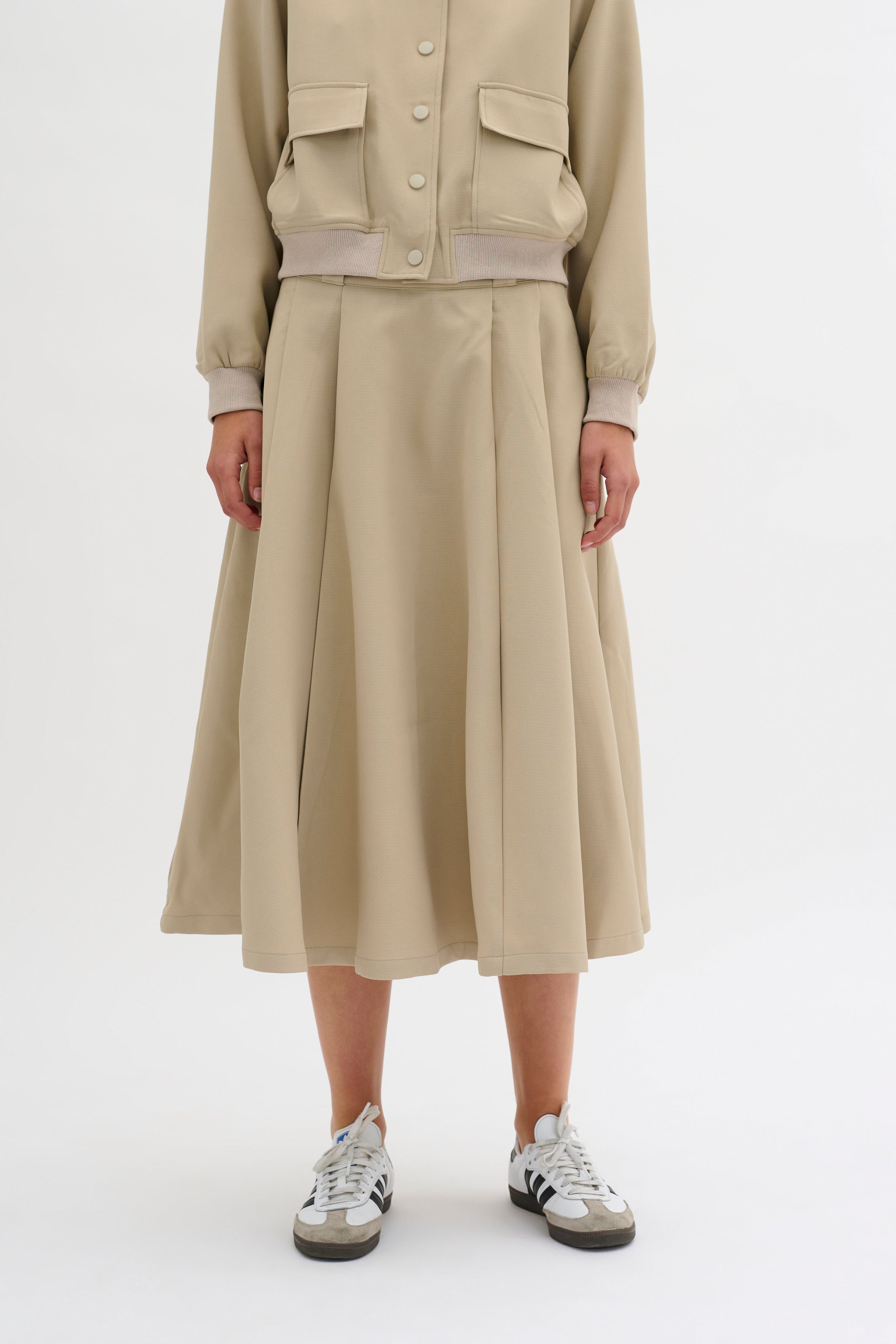 MeganMW Rok LOOKBOOK FRONT 10704594-161104