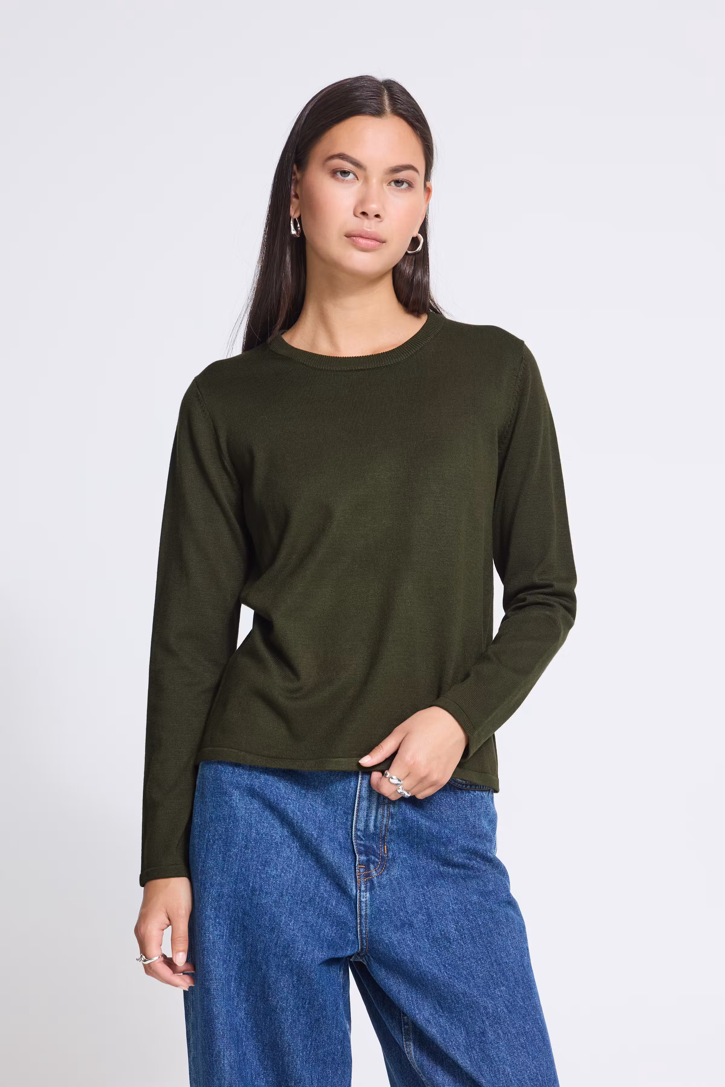 IHLULS O-Neck Pullover LOOKBOOK FRONT 20125814-190509