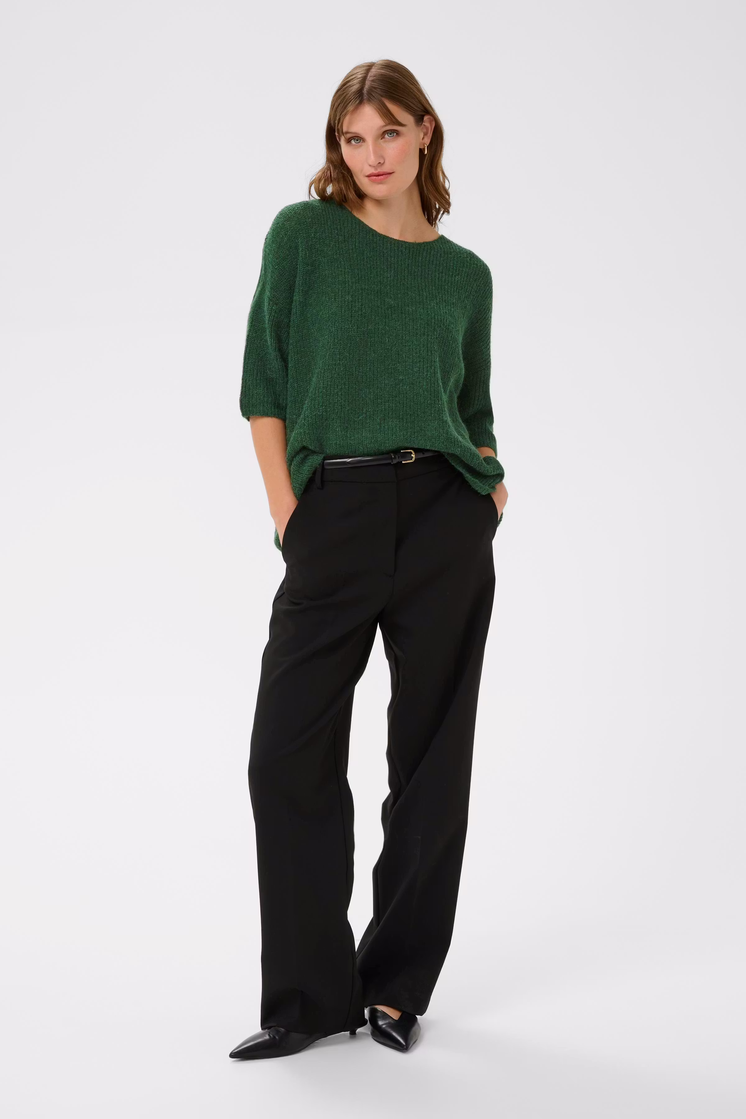 Tuesday Pullover LOOKBOOK FRONT 30400427-195411