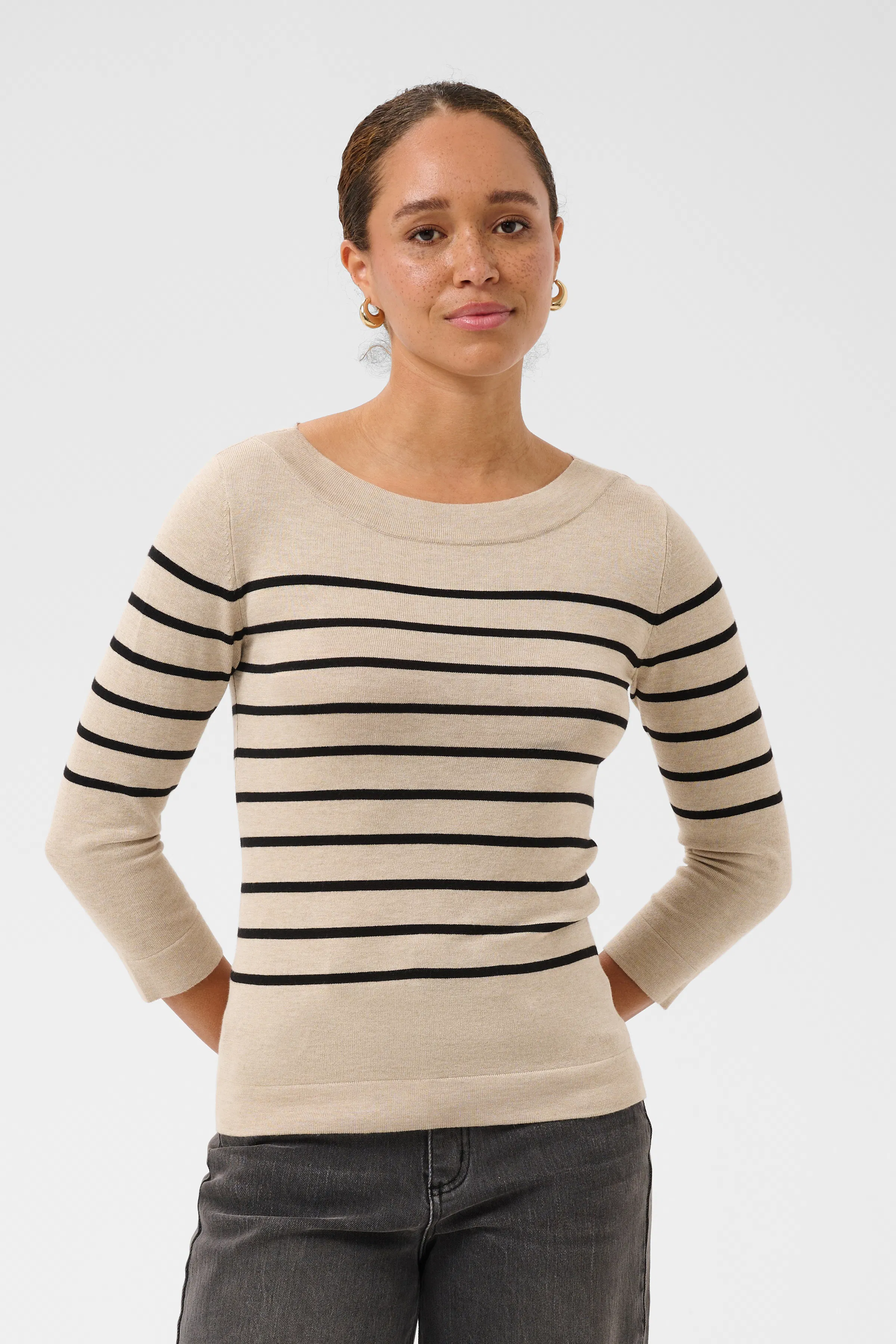 KAlizza Pullover LOOKBOOK FRONT 10510195-109662