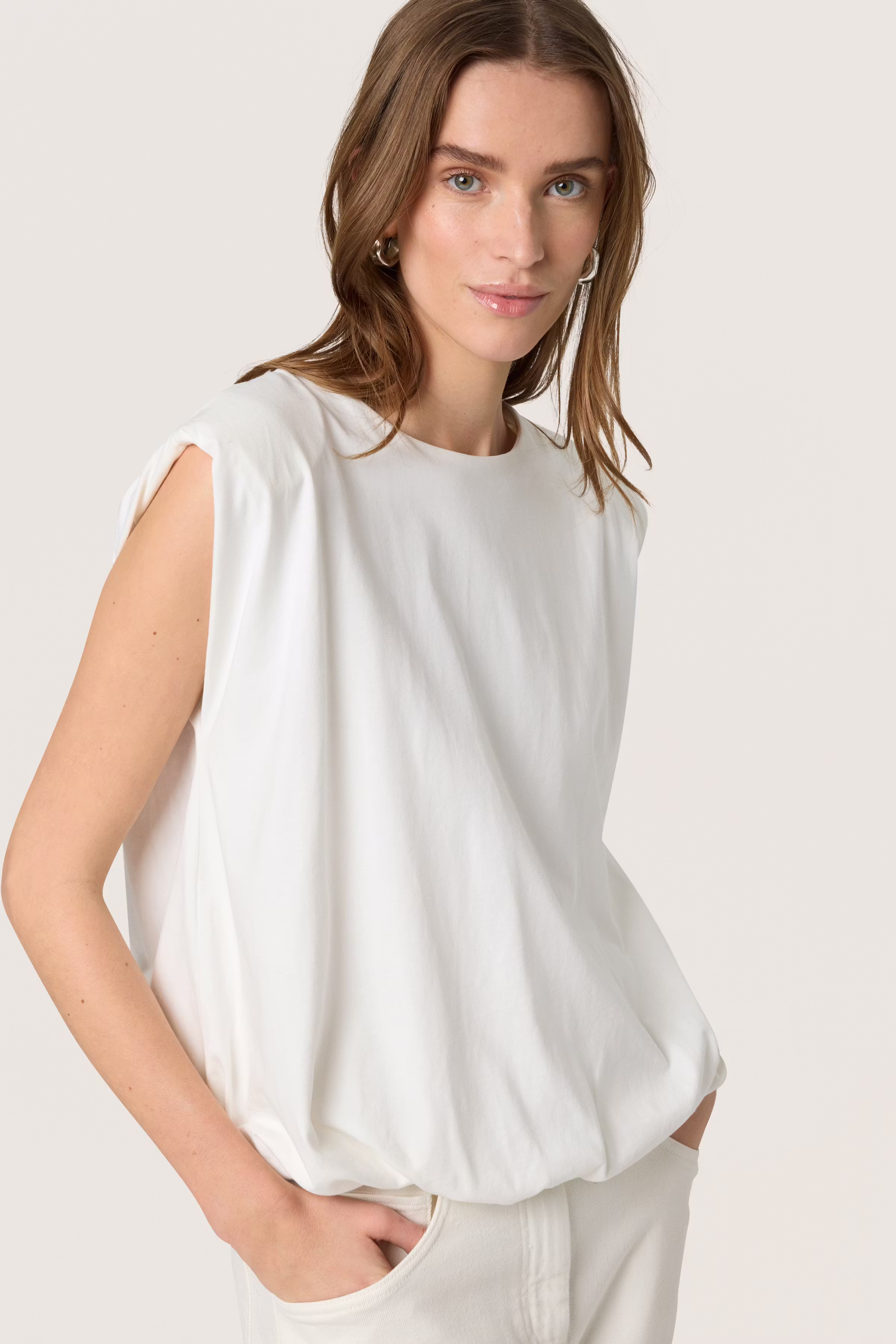 SLJina Top LOOKBOOK DETAIL 30408300-111001