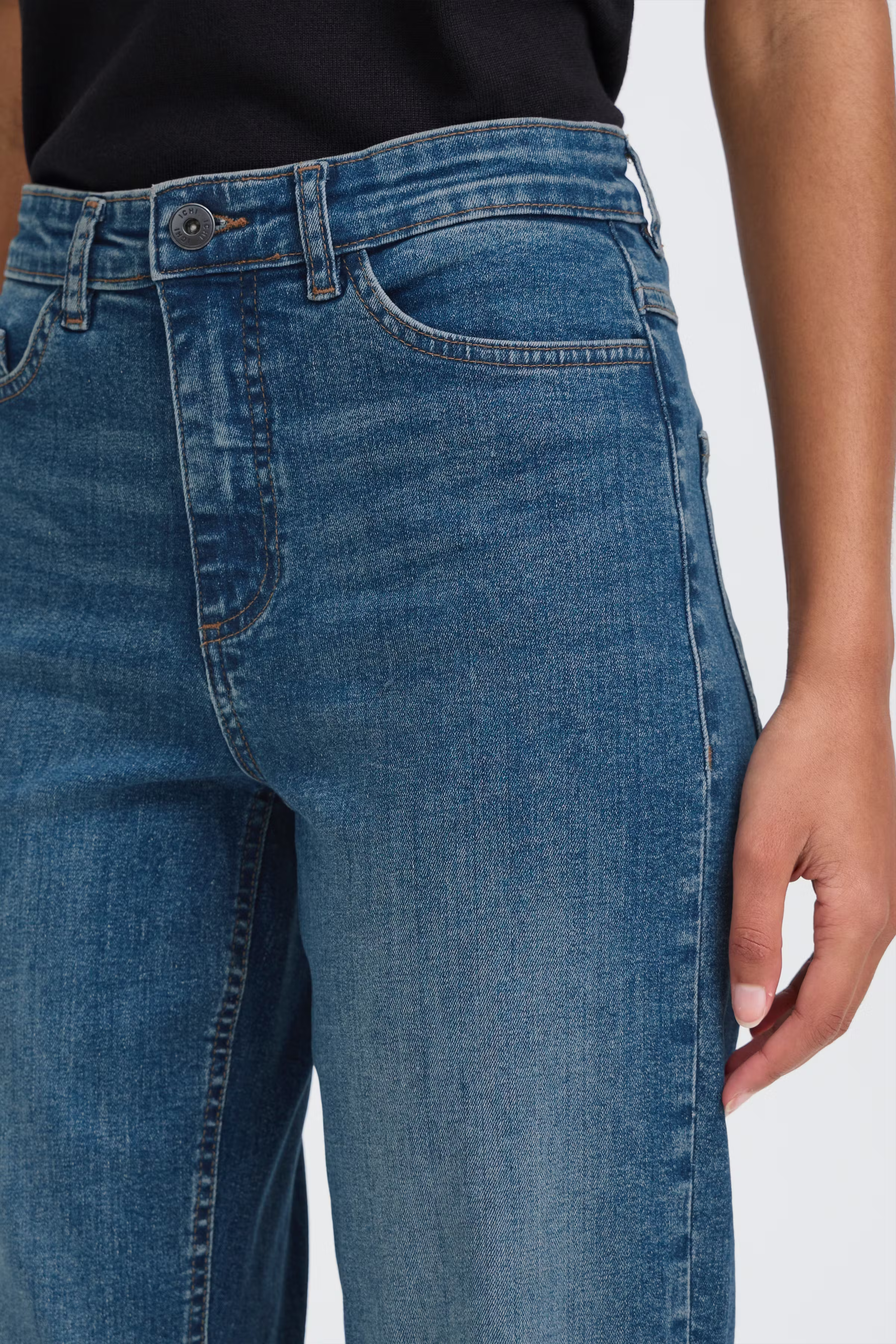 IHTWIGGY RAVEN Jeans LOOKBOOK DETAIL 20110967-19037