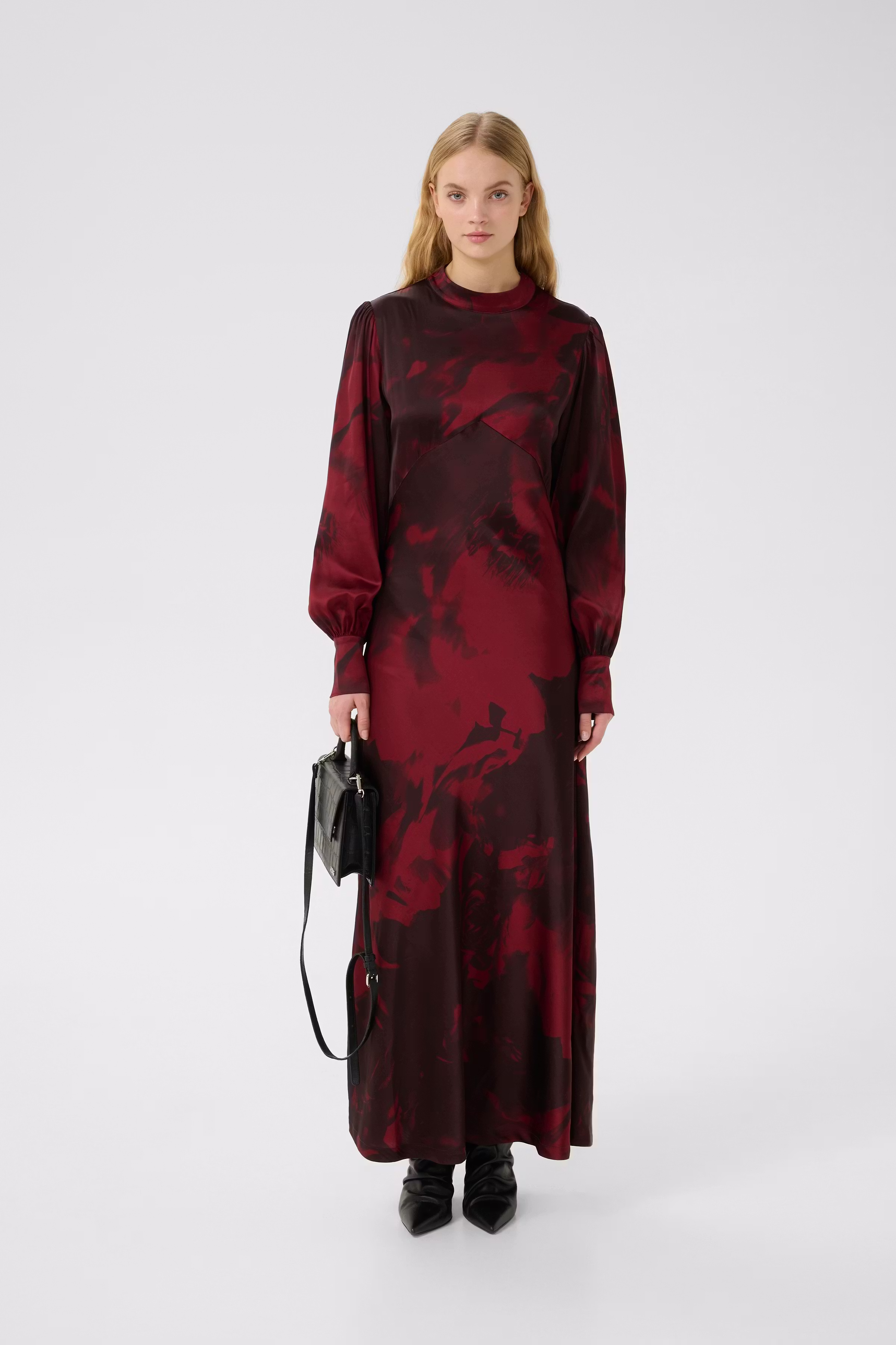 GZselina Kleid LOOKBOOK FRONT 10910631-108390