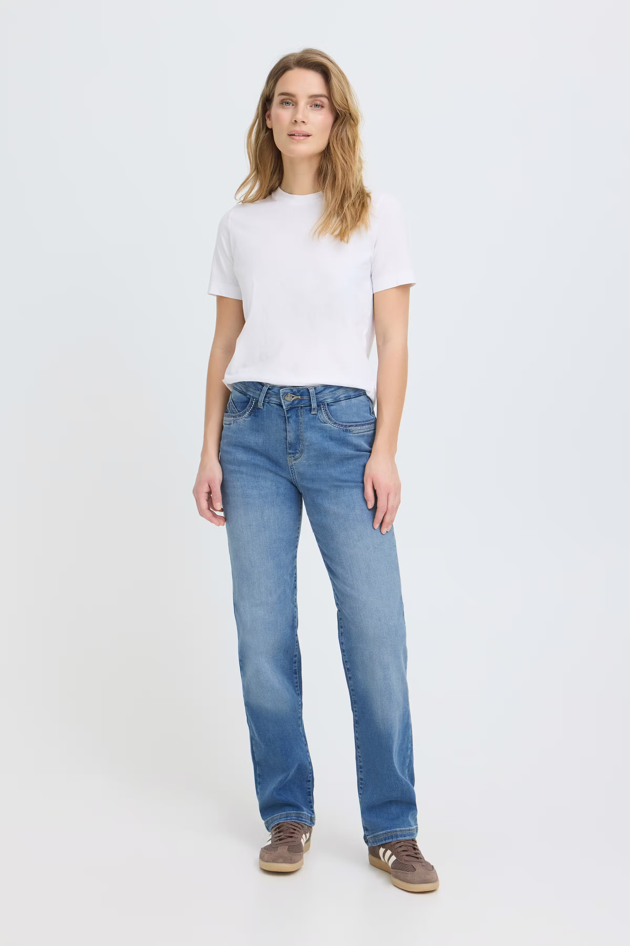 PZKENYA HW Jeans Straight Leg LOOKBOOK FRONT 50207893-200008