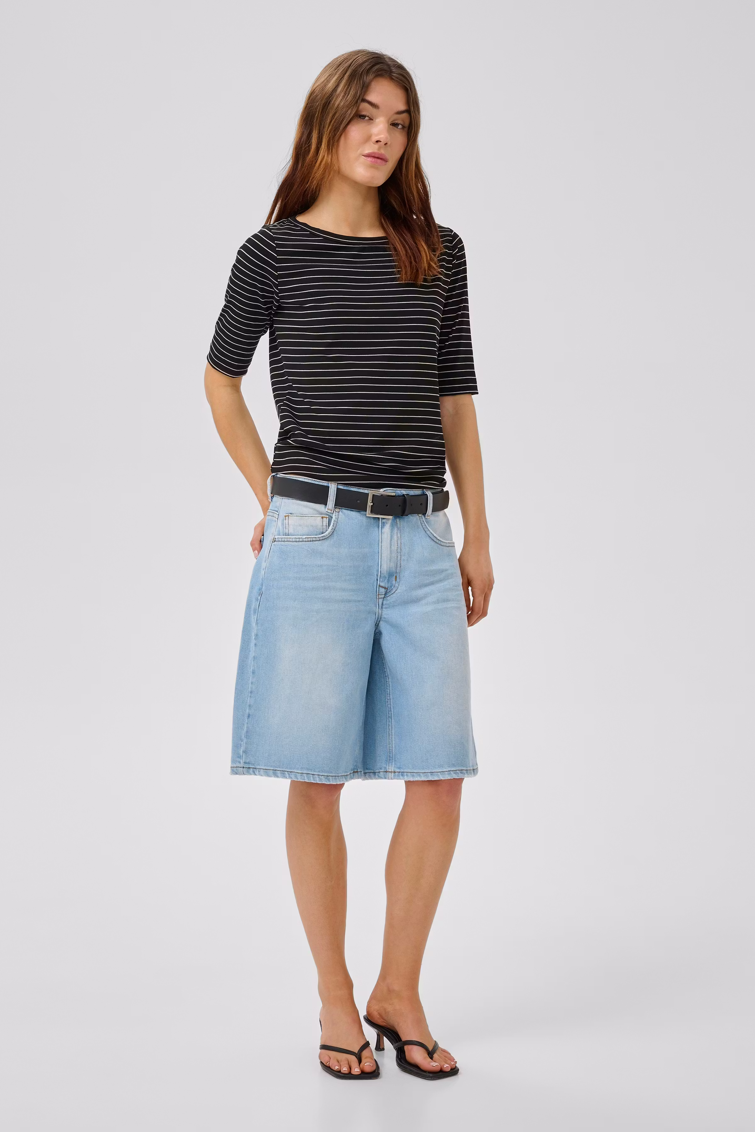 MWKallura T-shirt LOOKBOOK FRONT 10705546-109428