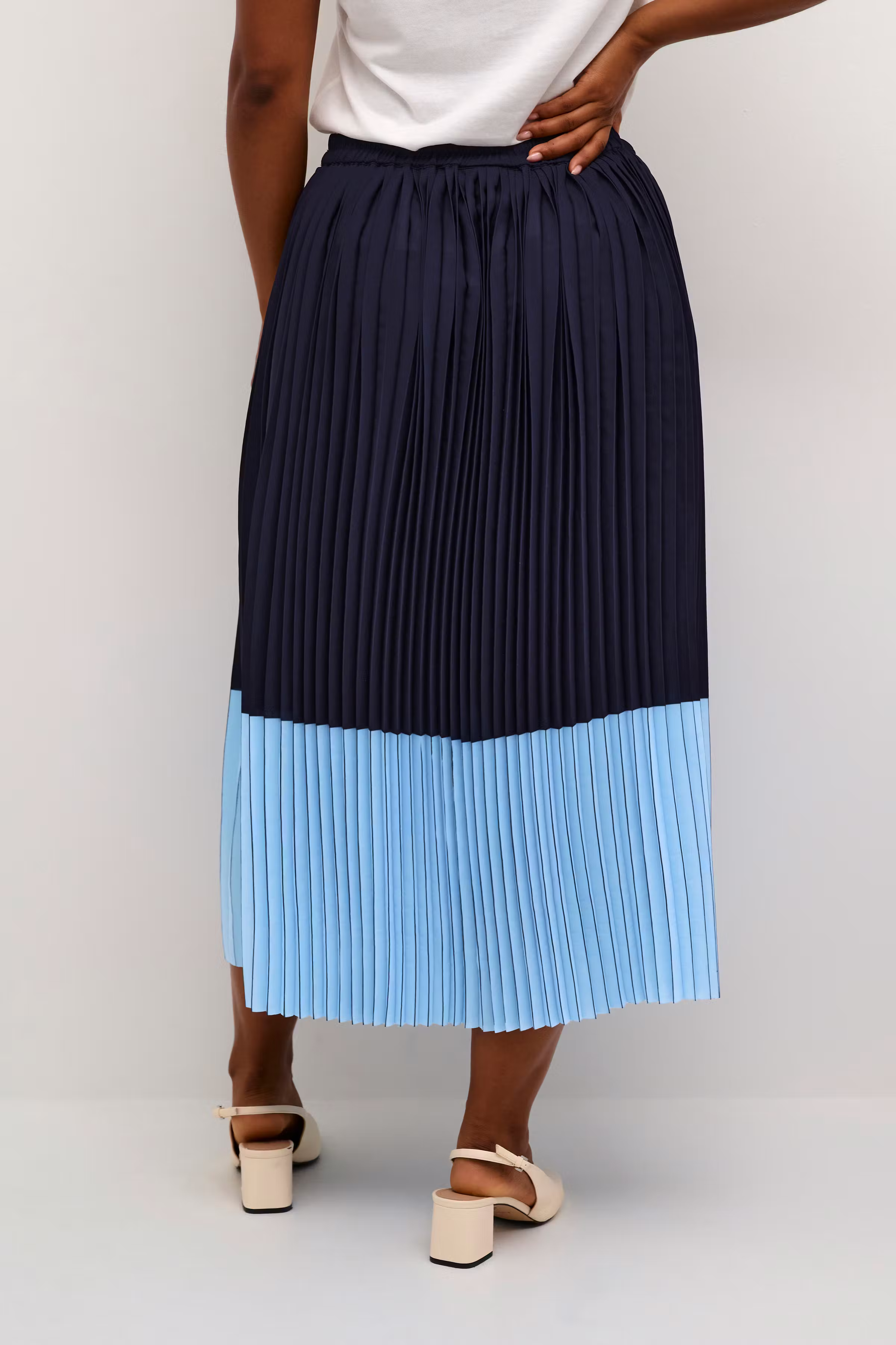 CRFrida Skjørt LOOKBOOK BACK 10612321-105505