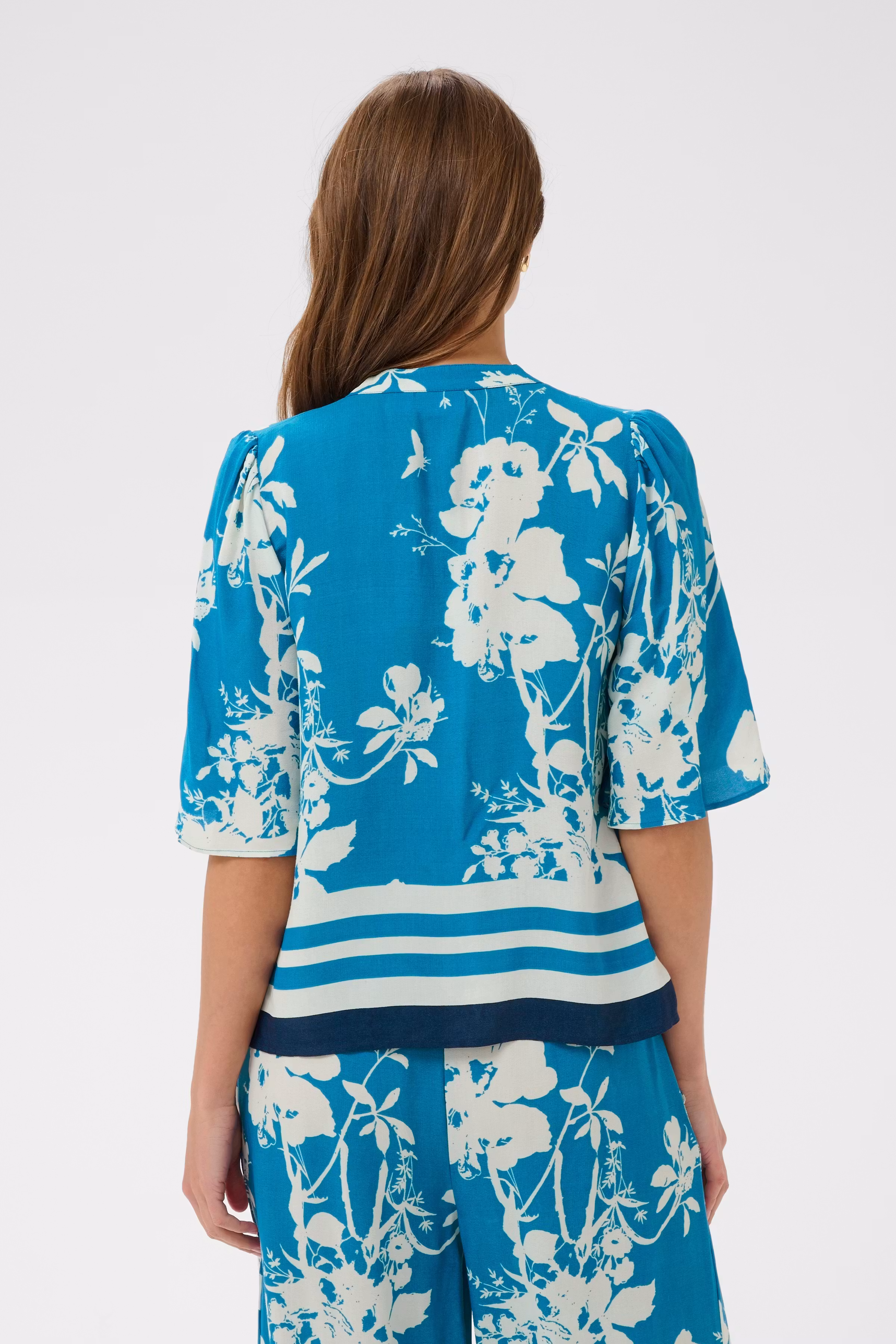 RashedaSZ Bluse LOOKBOOK BACK 30515065-304890