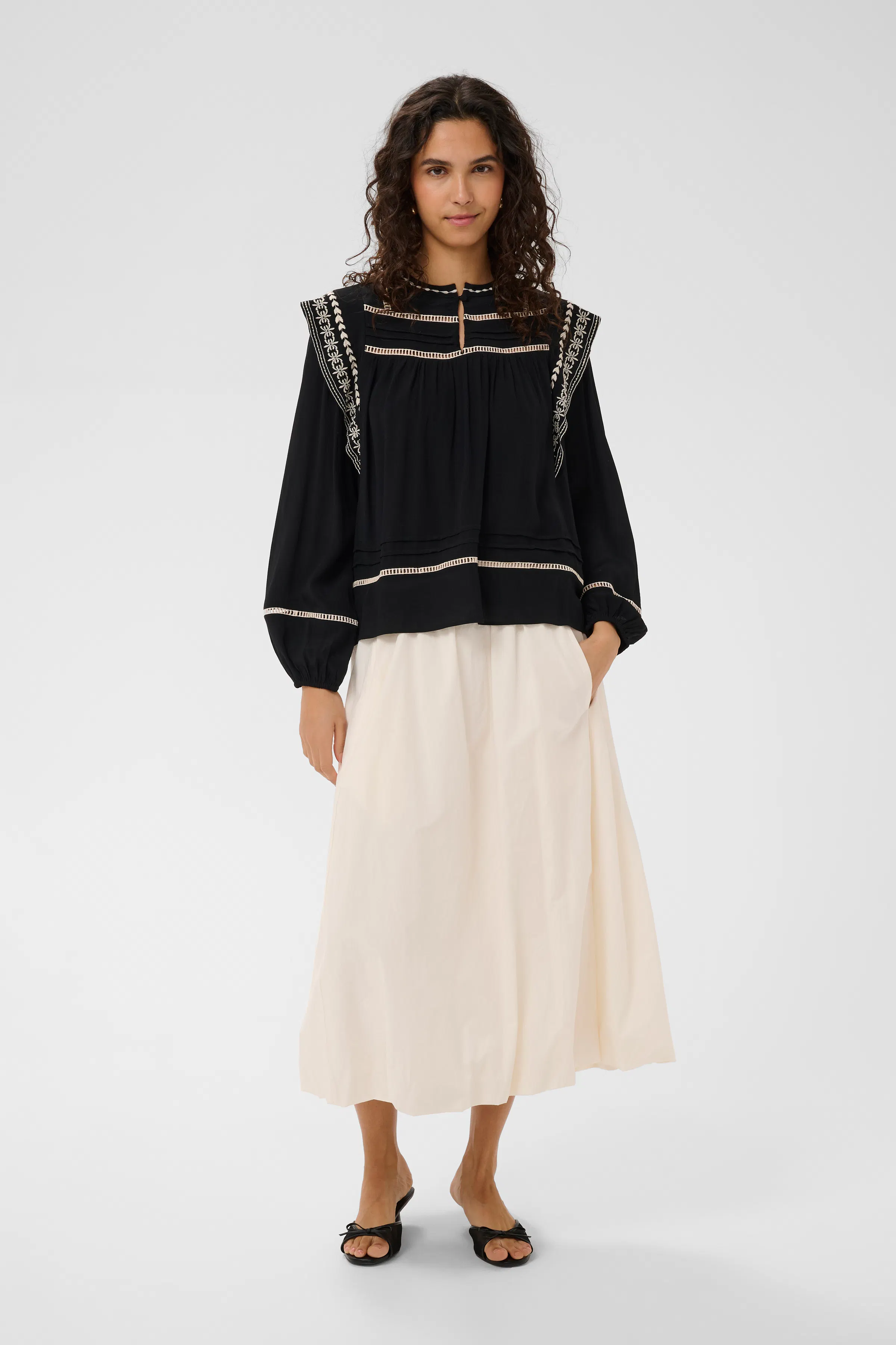 RosaliaSZ Shirt LOOKBOOK FRONT 30515051-193911