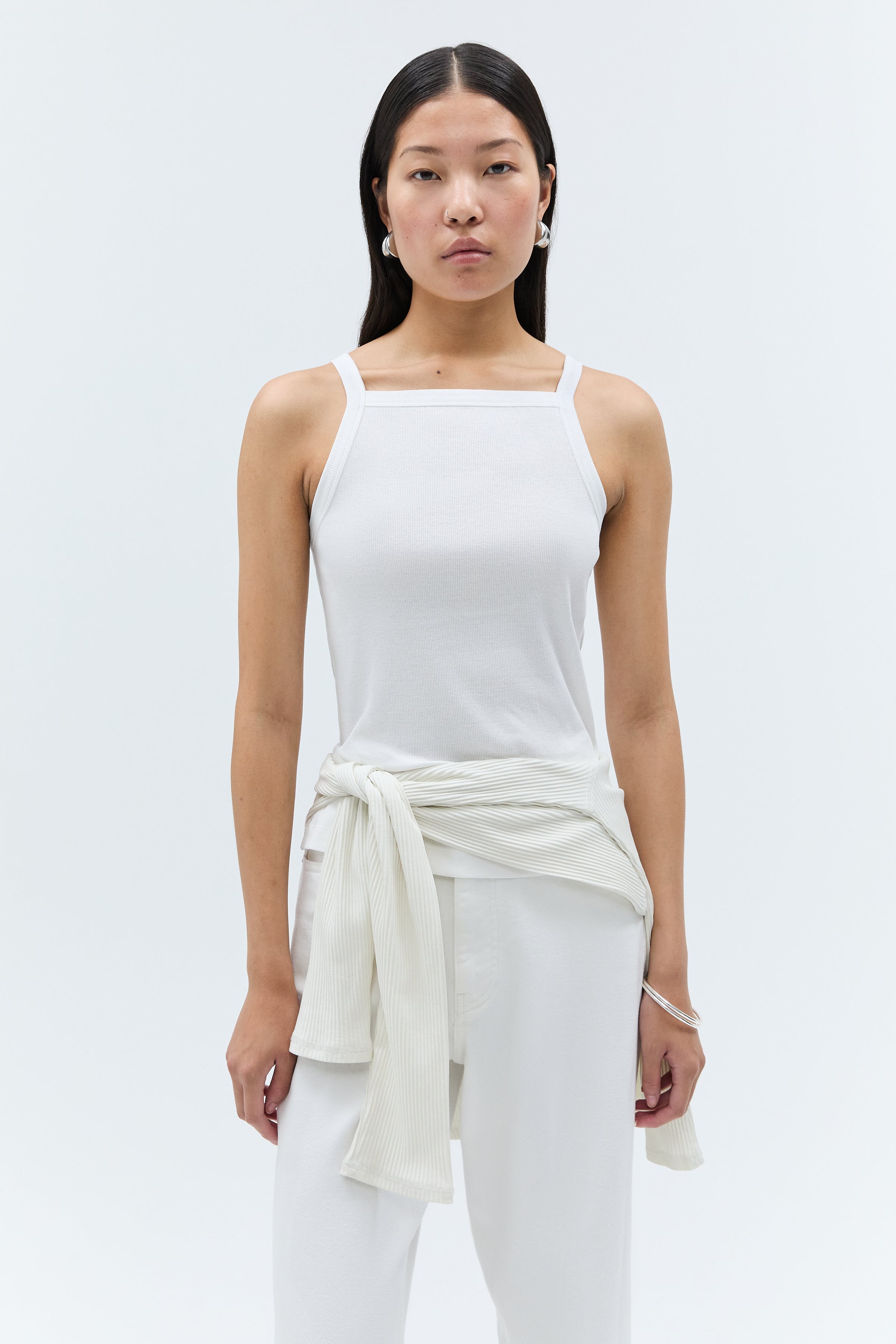 IOKLARA TOP LOOKBOOK FRONT 30600548-WH001
