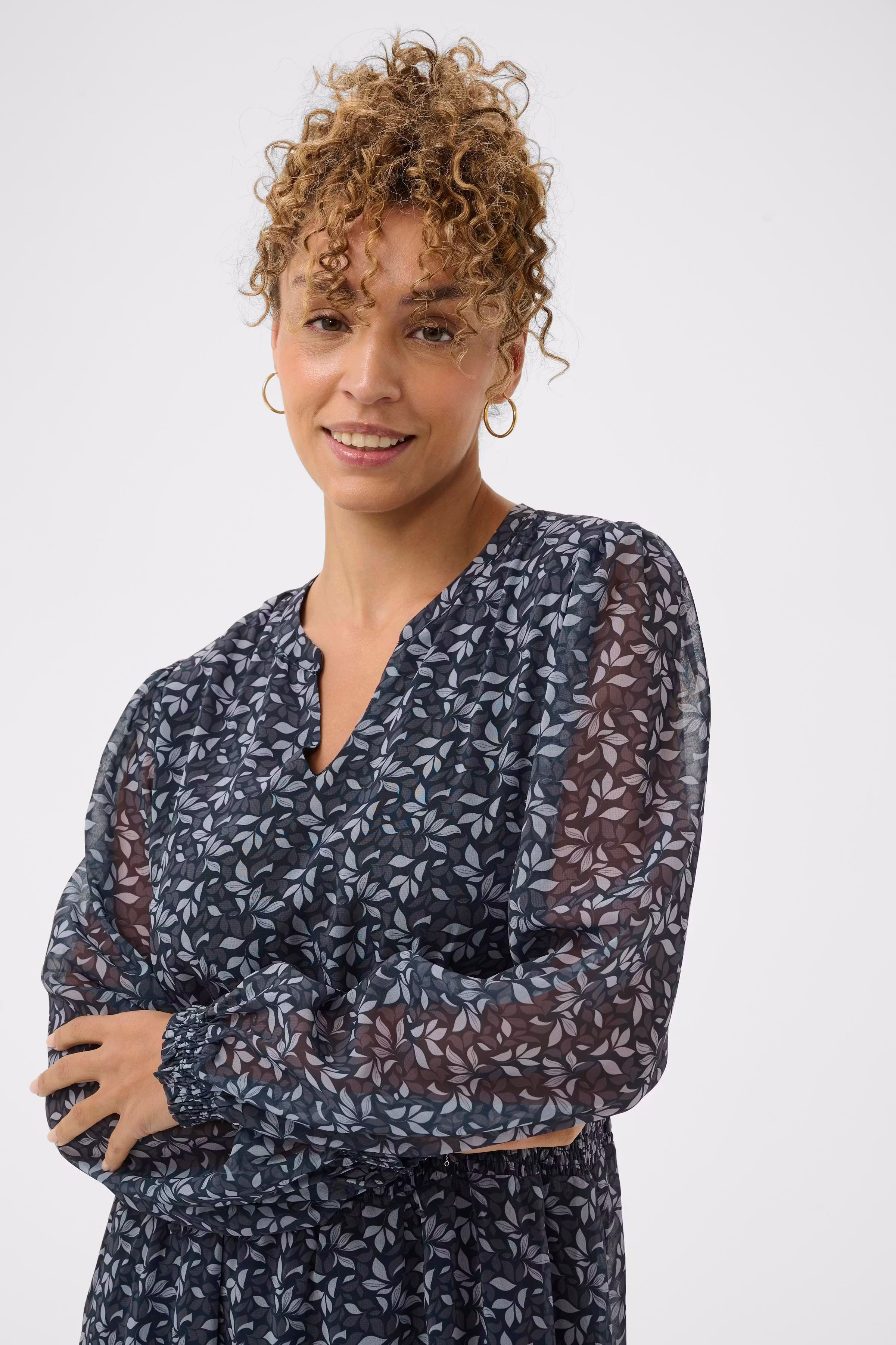 CRYuna Robe LOOKBOOK DETAIL 10615248-109585