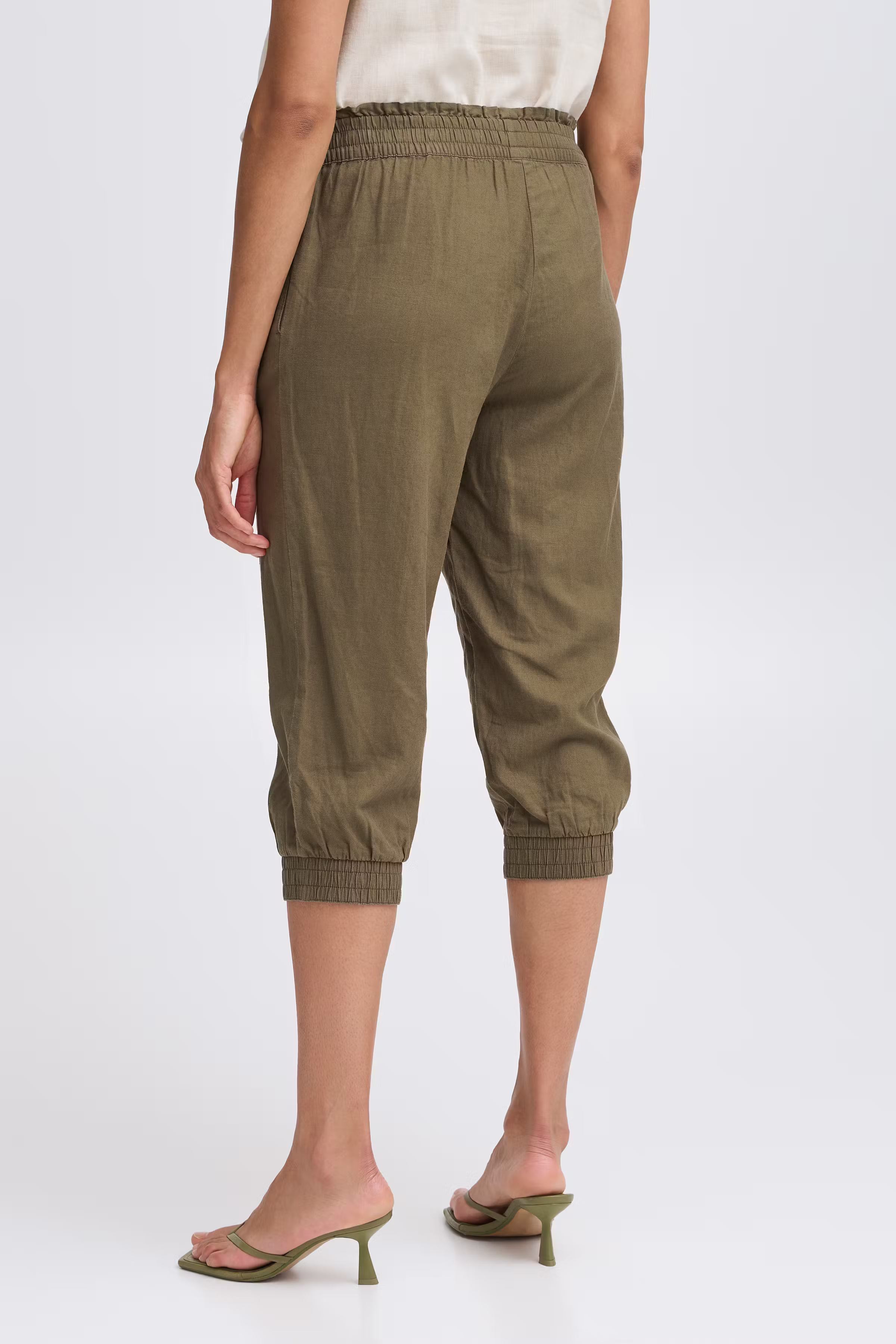 BYFALAKKA Trousers LOOKBOOK BACK 20813372-190510