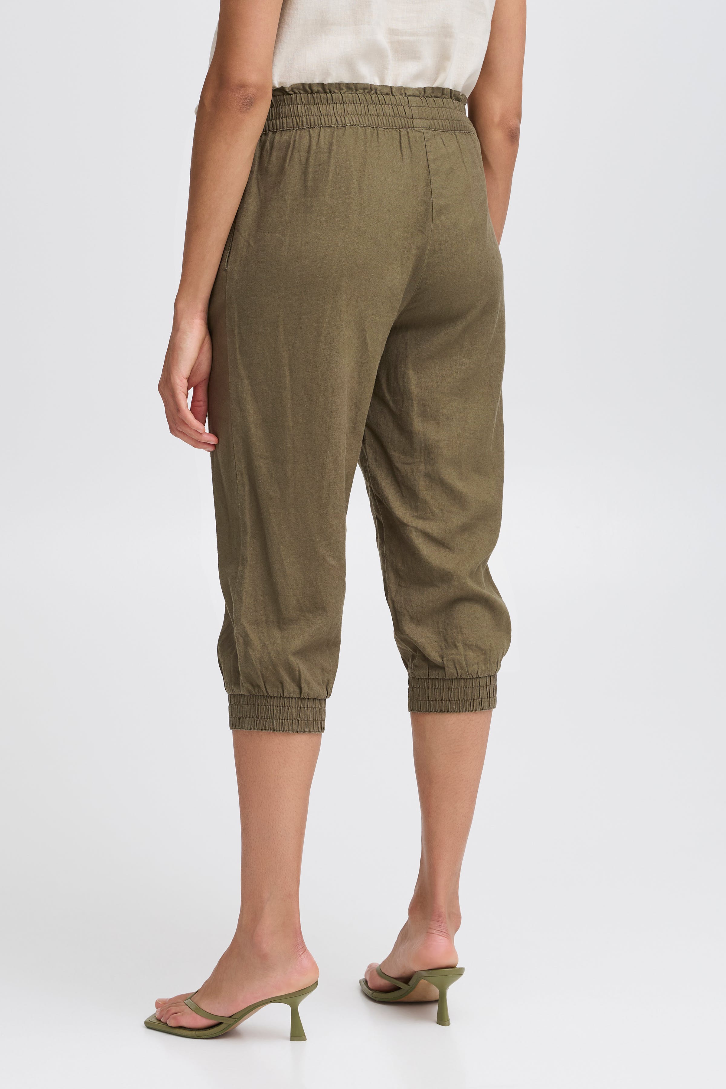 BYFALAKKA Trousers LOOKBOOK BACK 20813372-190510