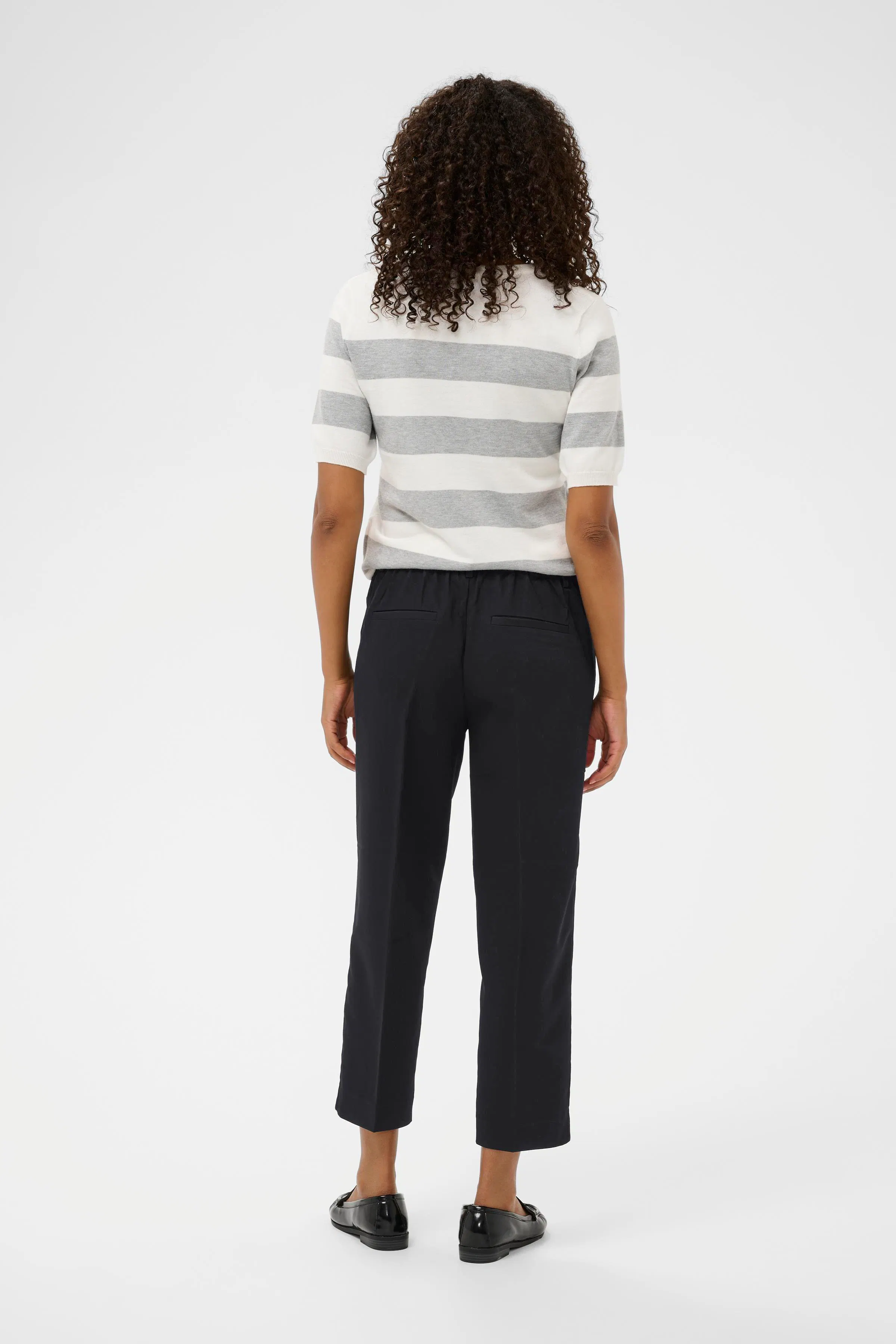 KAsakura Cropped Bukser LOOKBOOK BACK 10506127-100121