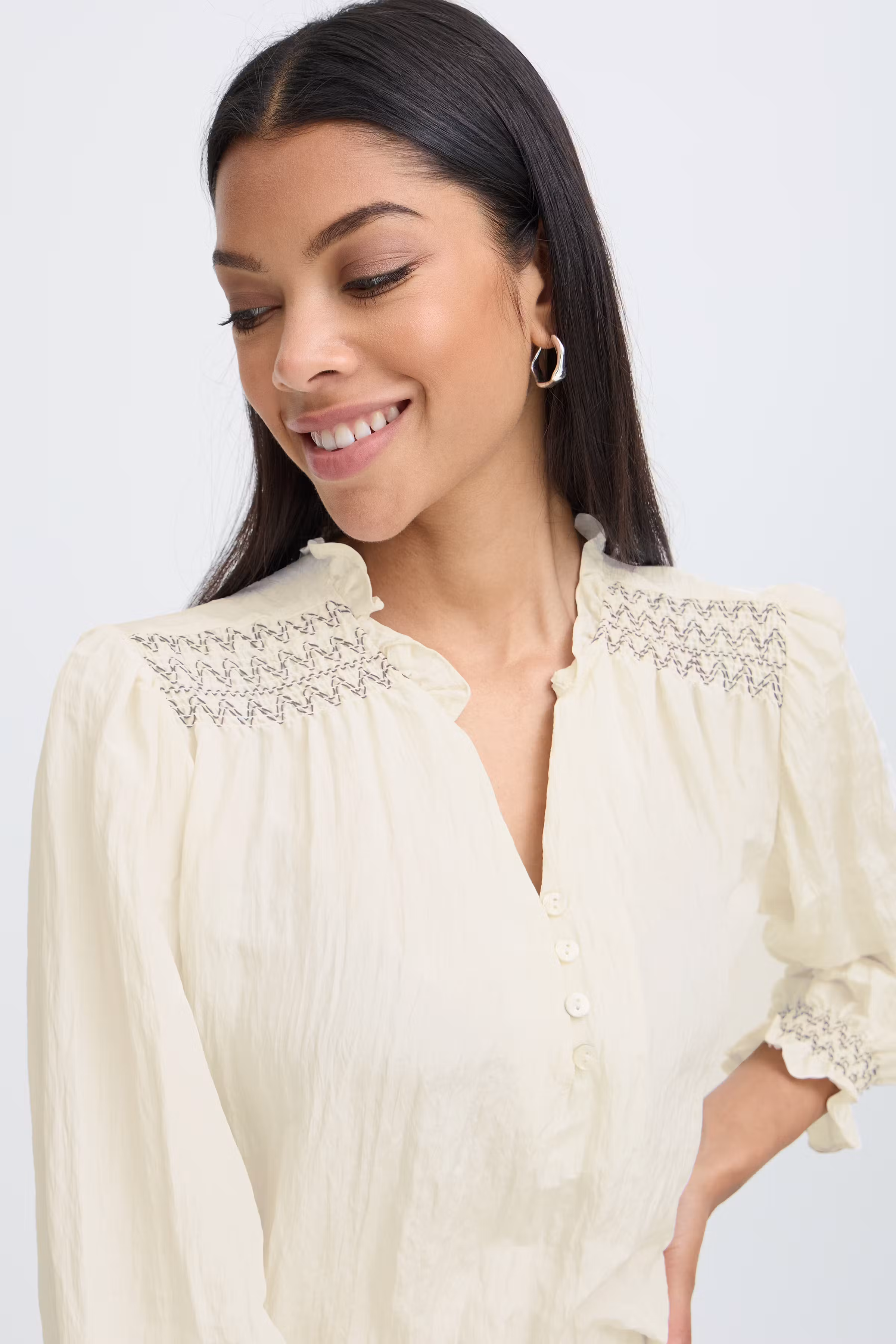 BYFADILE Blus LOOKBOOK DETAIL 20819307-130905