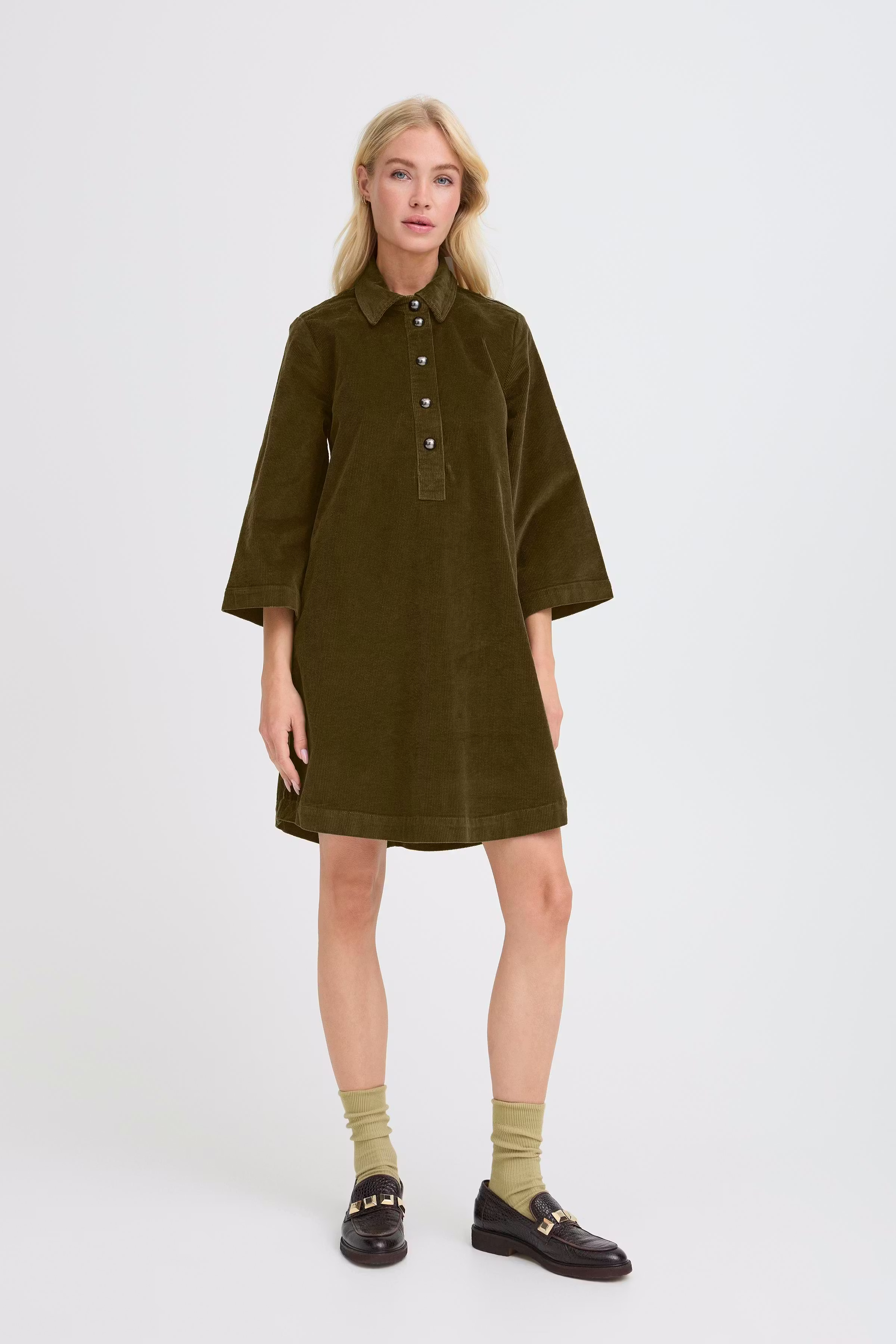 BYDASIK Kjole LOOKBOOK FRONT 20818090-190510