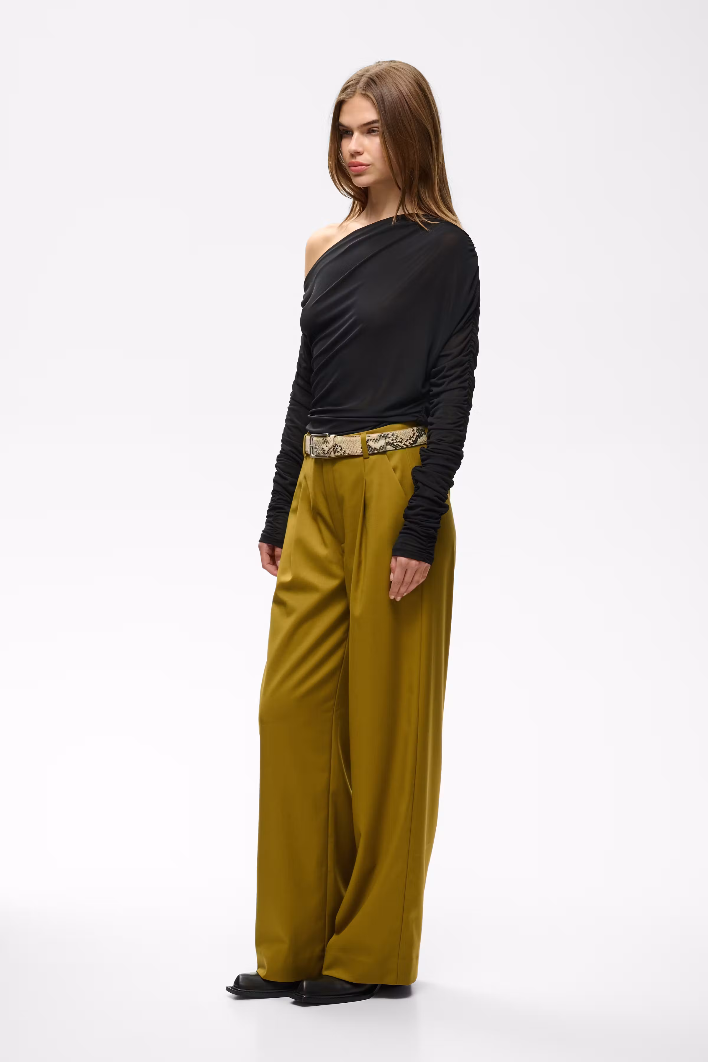 GZsvedae Bluse LOOKBOOK FRONT 10911495-100017
