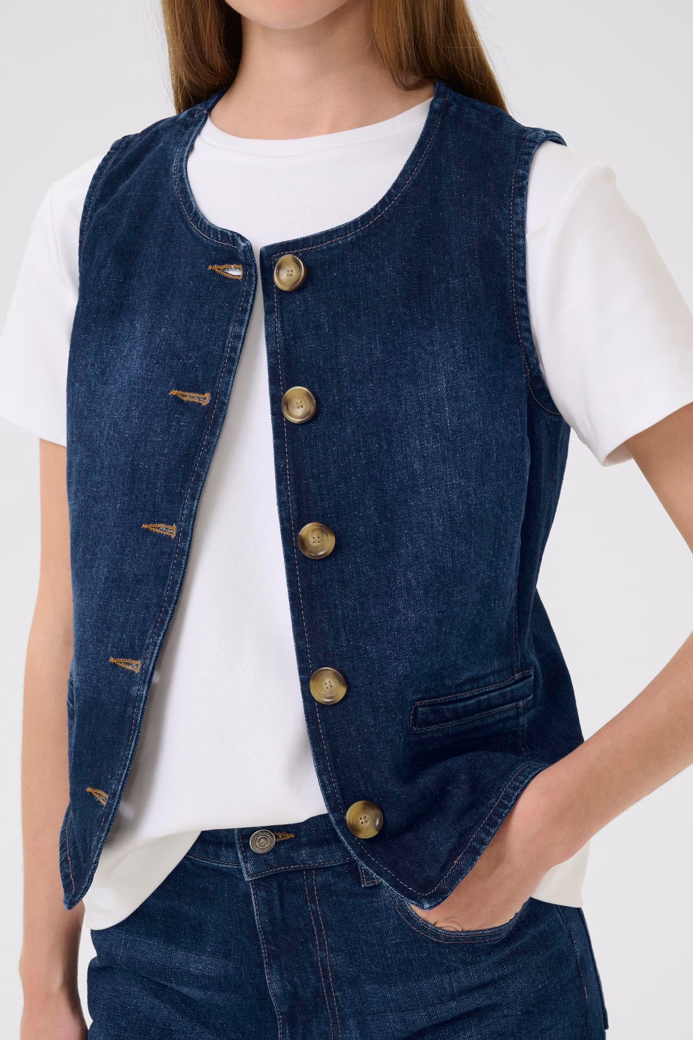 NanaIW Denim Weste LOOKBOOK DETAIL 30110967-304092